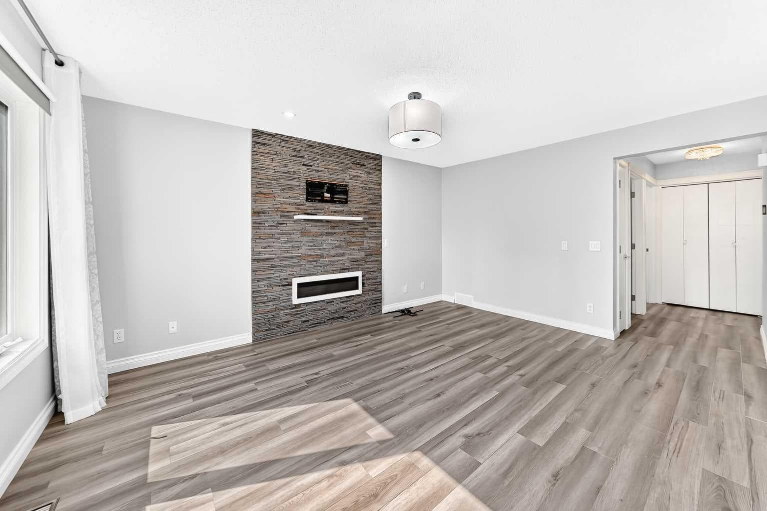 147 Macewan Drive NW
