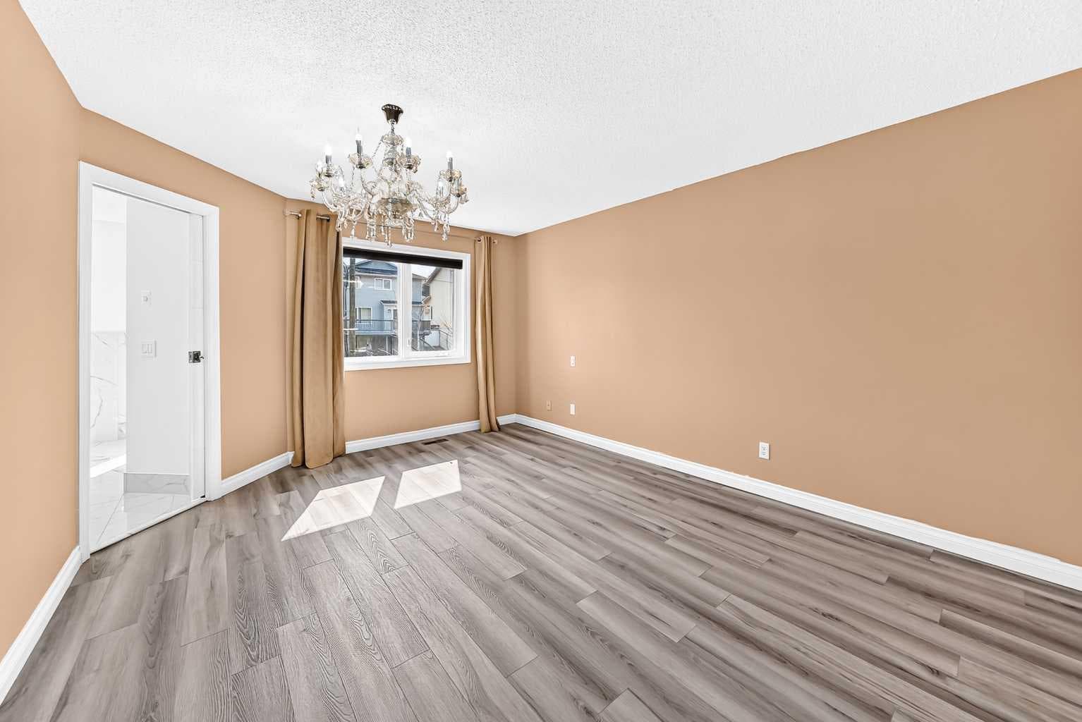147 Macewan Drive NW