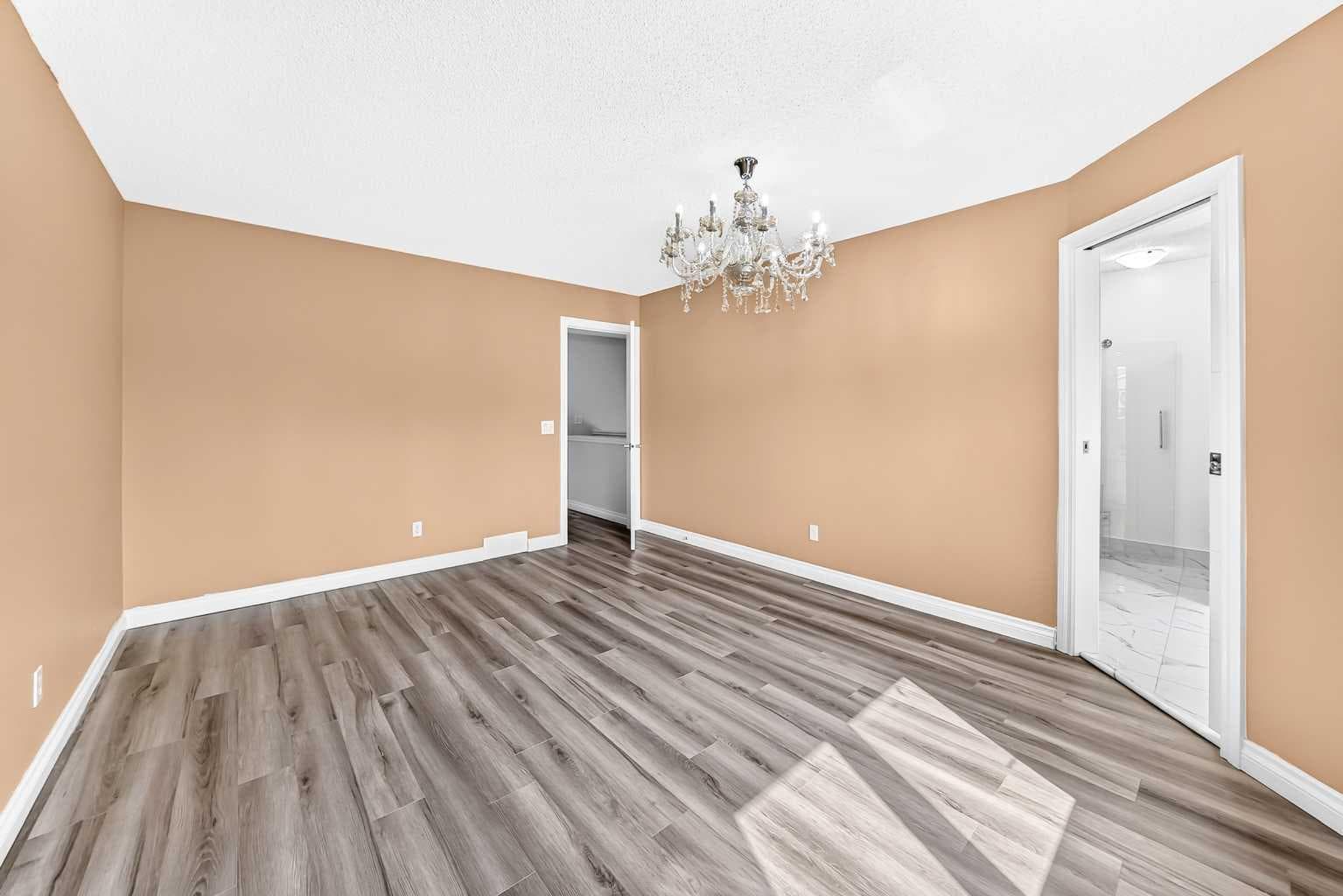 147 Macewan Drive NW
