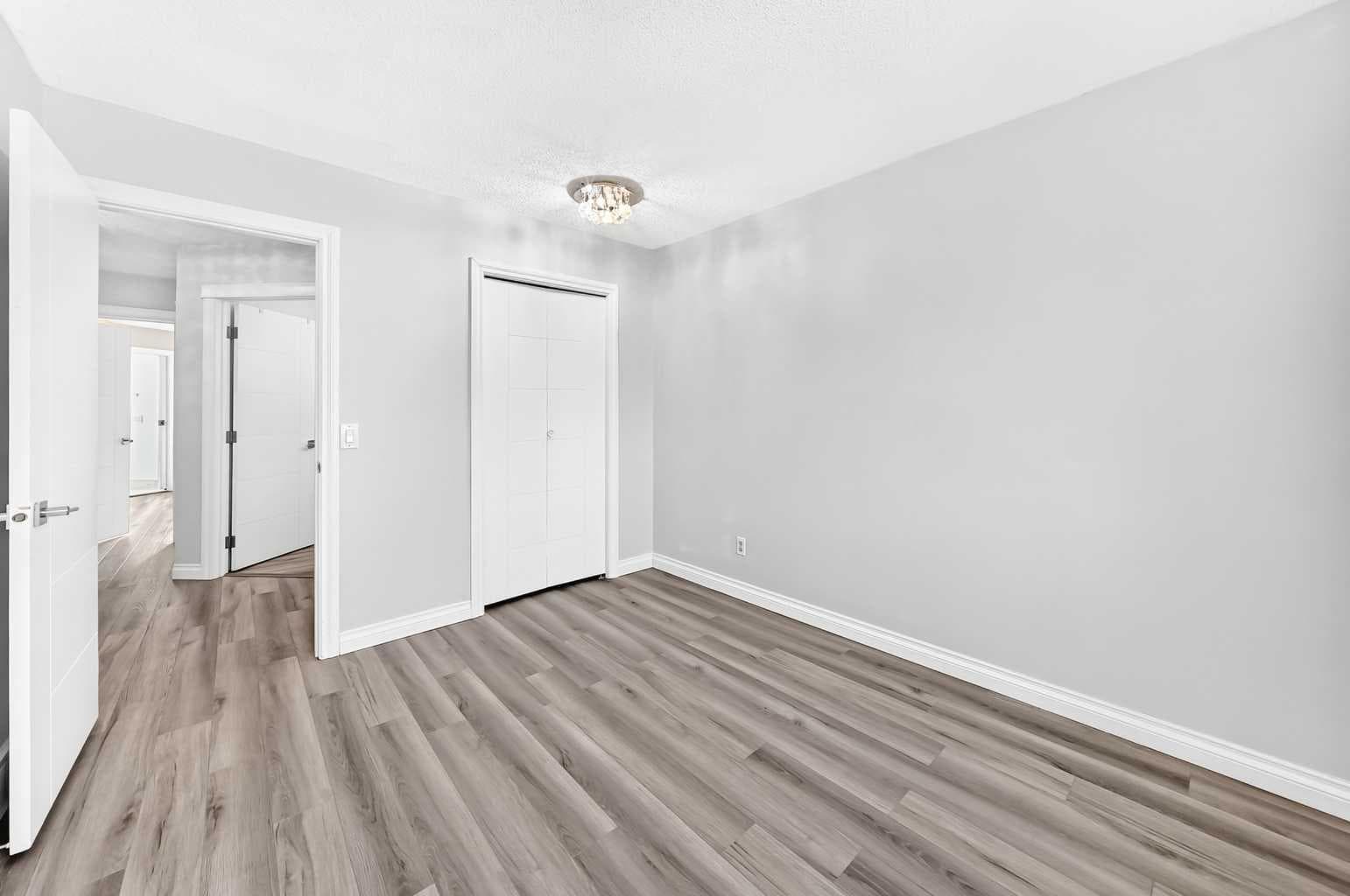 147 Macewan Drive NW