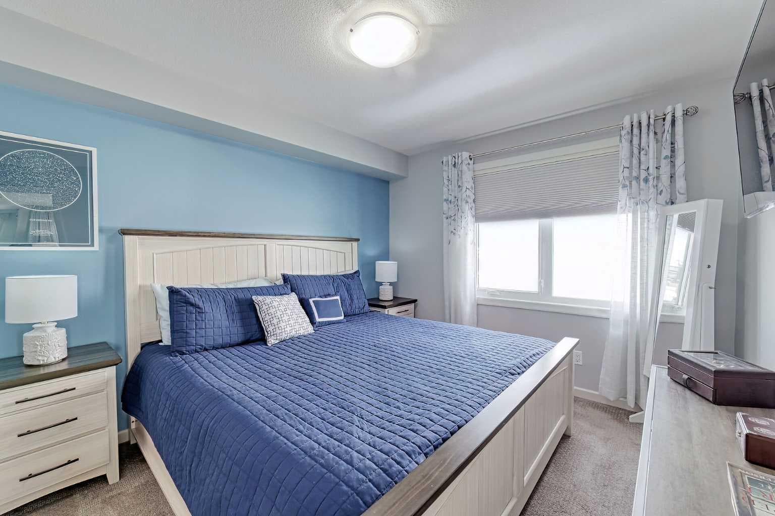 2307, 450 Kincora Glen Road NW