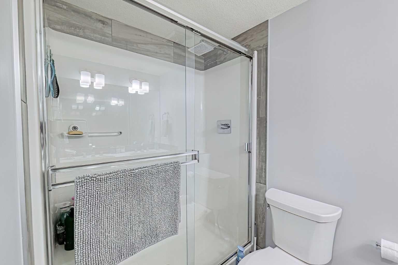 2307, 450 Kincora Glen Road NW