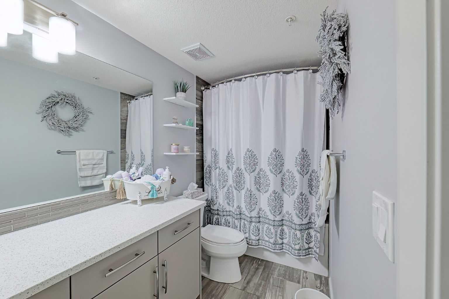 2307, 450 Kincora Glen Road NW