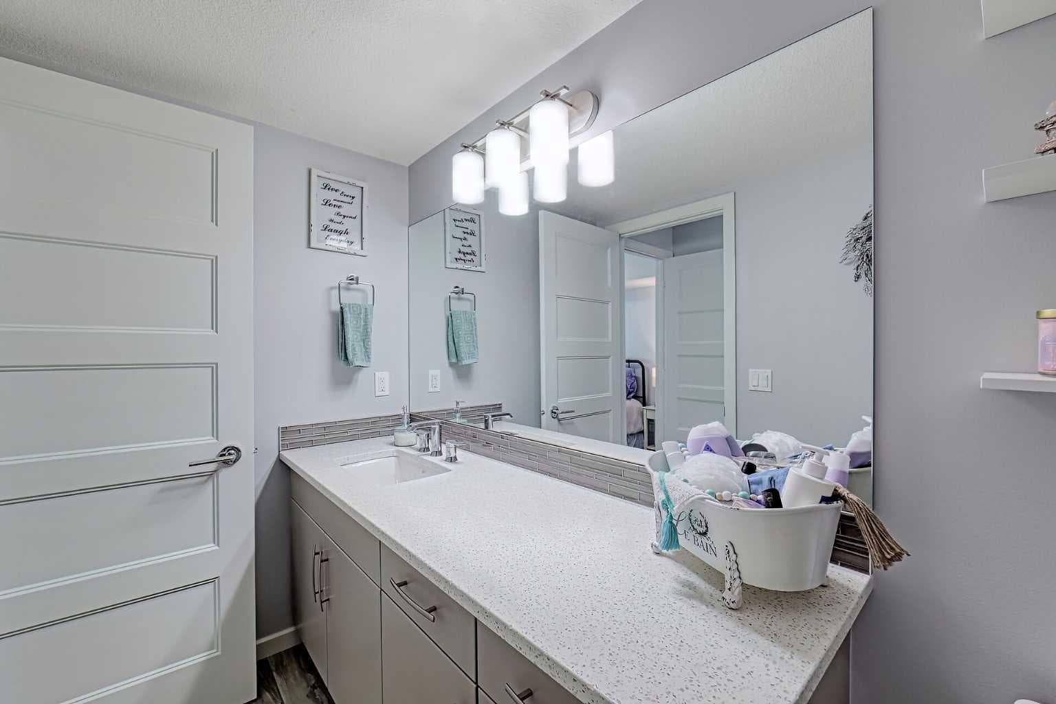 2307, 450 Kincora Glen Road NW