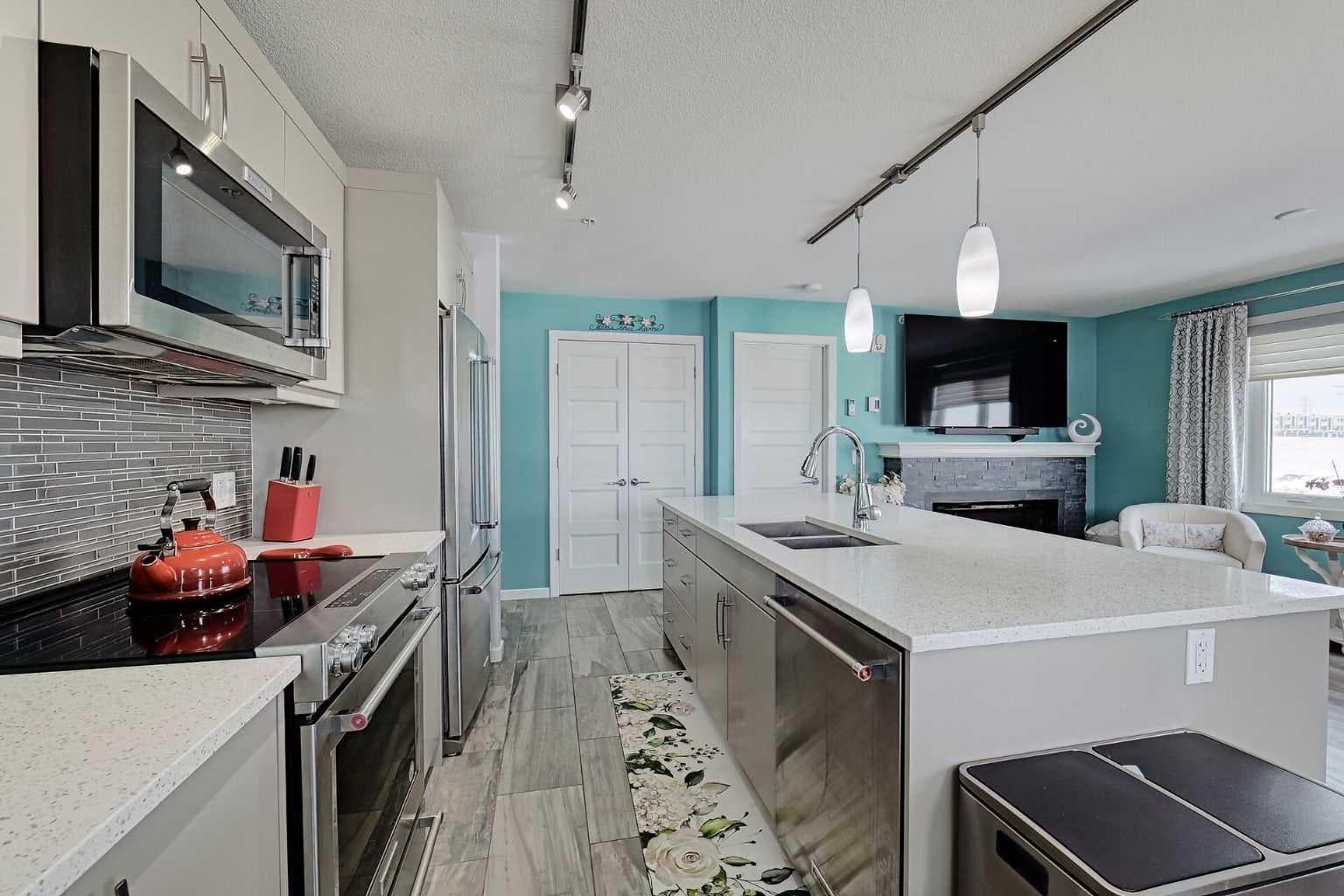 2307, 450 Kincora Glen Road NW