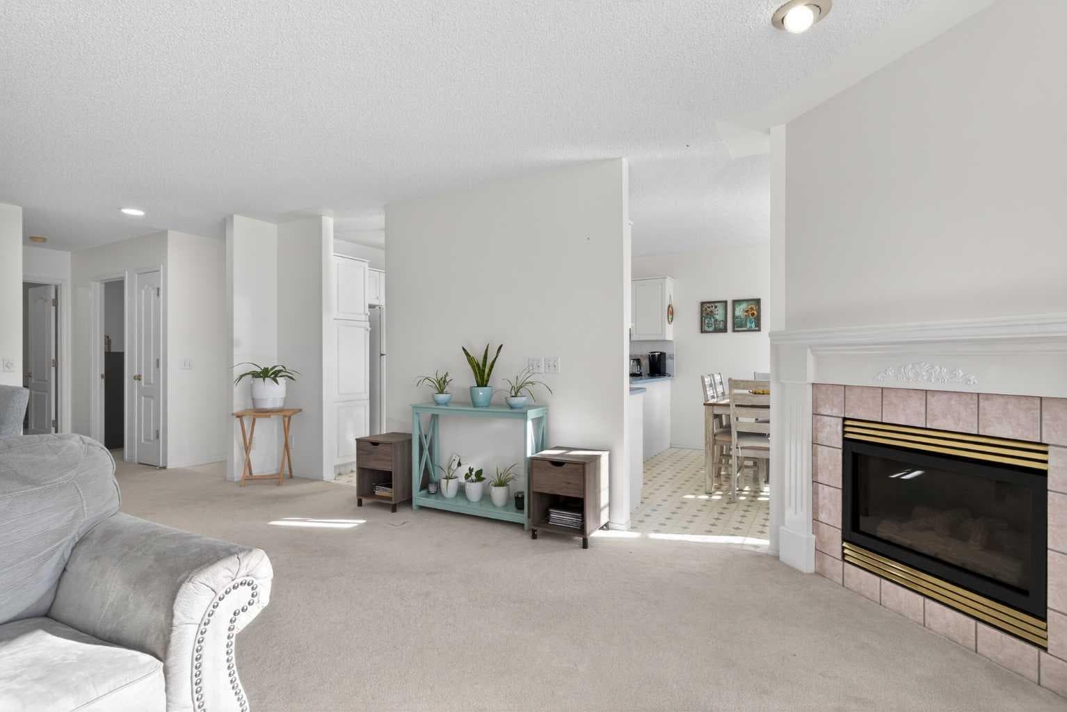 320 Sierra Morena Green SW