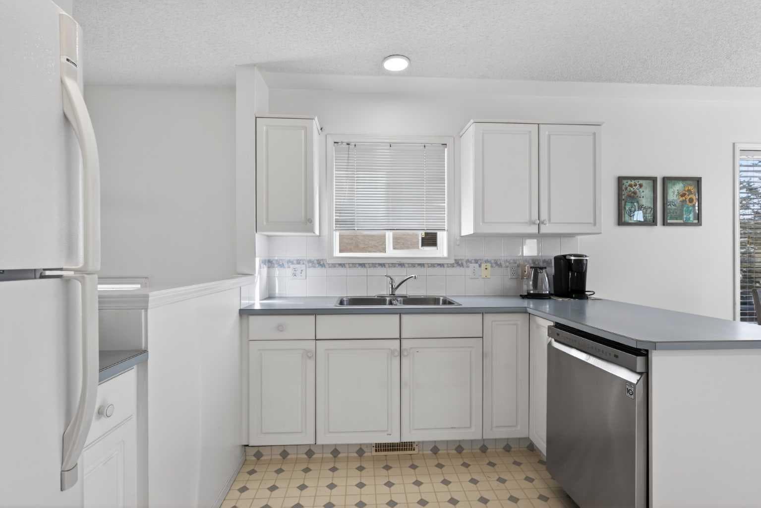 320 Sierra Morena Green SW