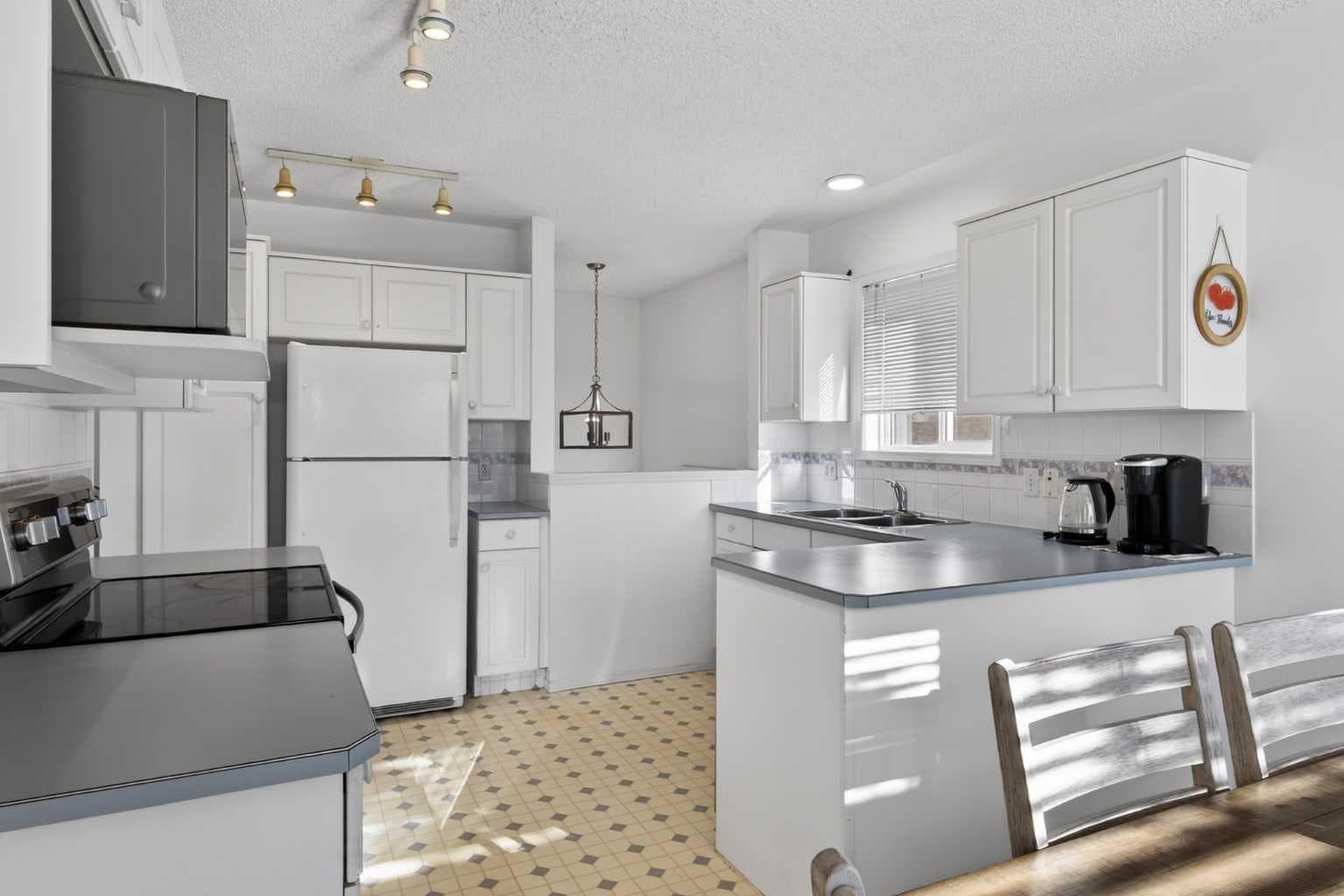 320 Sierra Morena Green SW