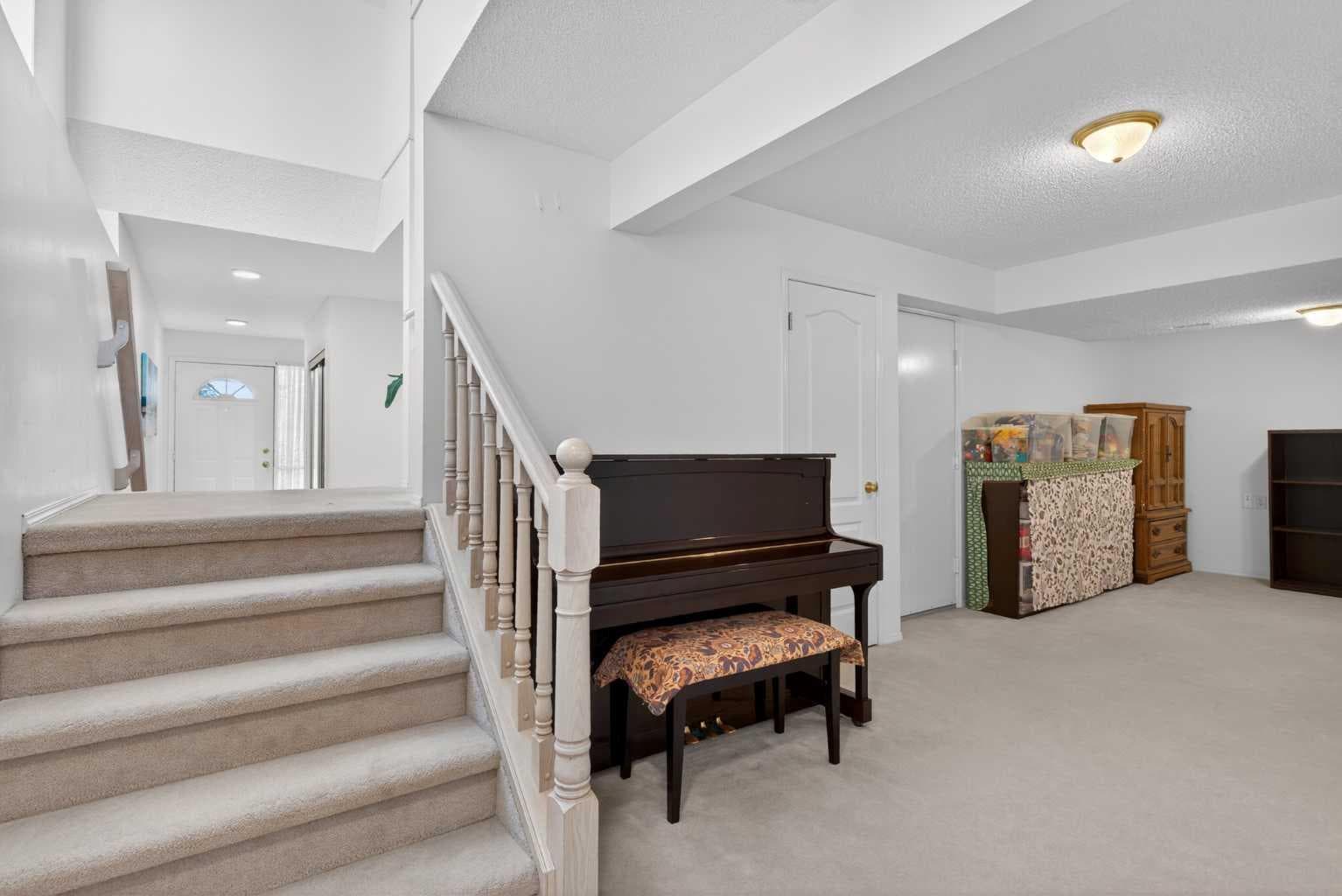 320 Sierra Morena Green SW