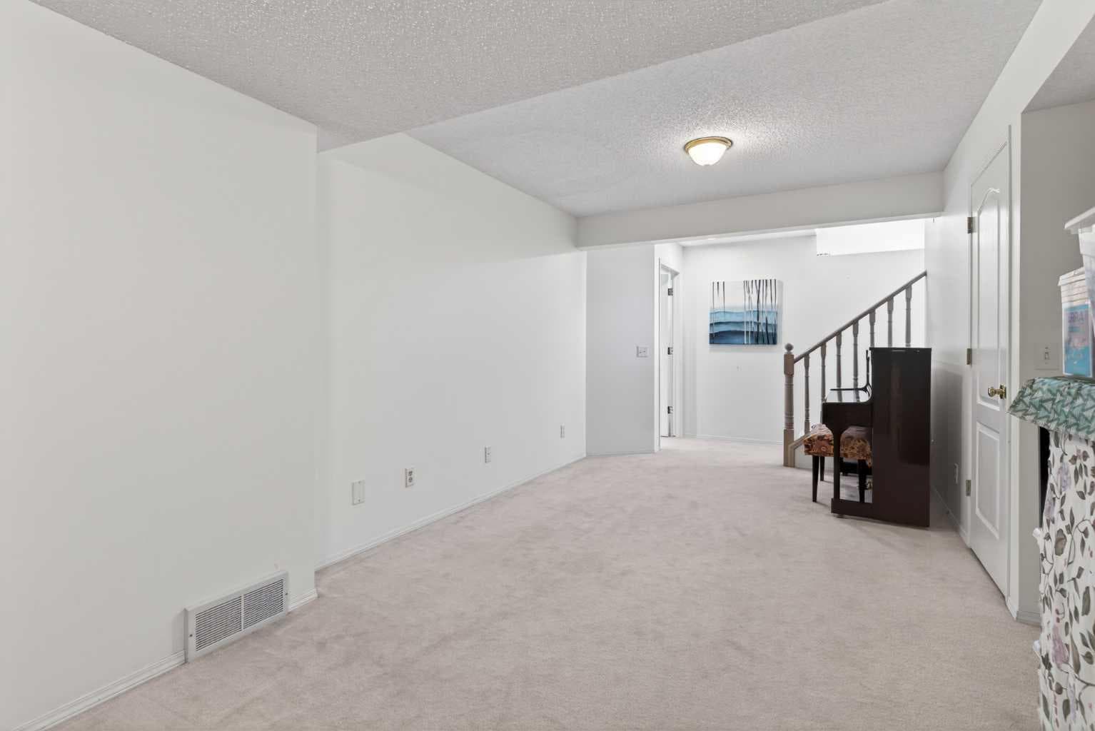 320 Sierra Morena Green SW