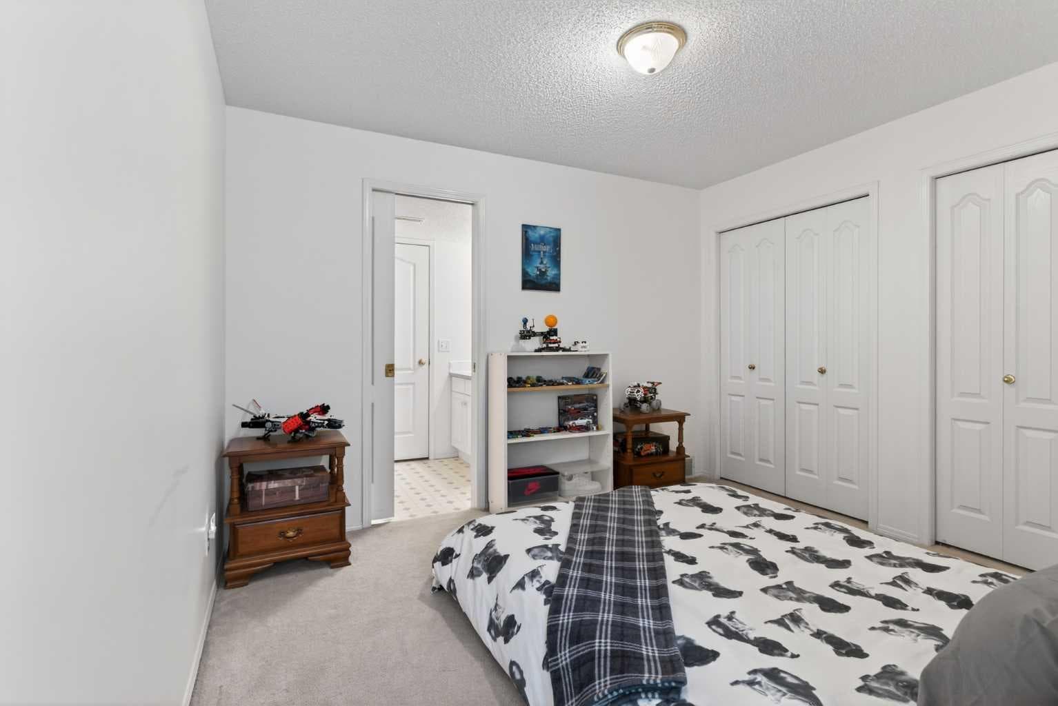 320 Sierra Morena Green SW