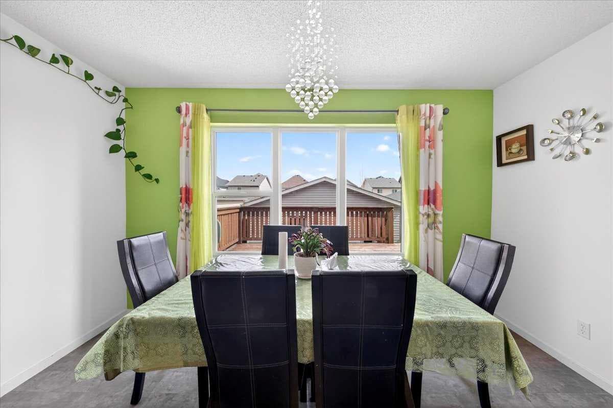 244 Silverado Range View SW