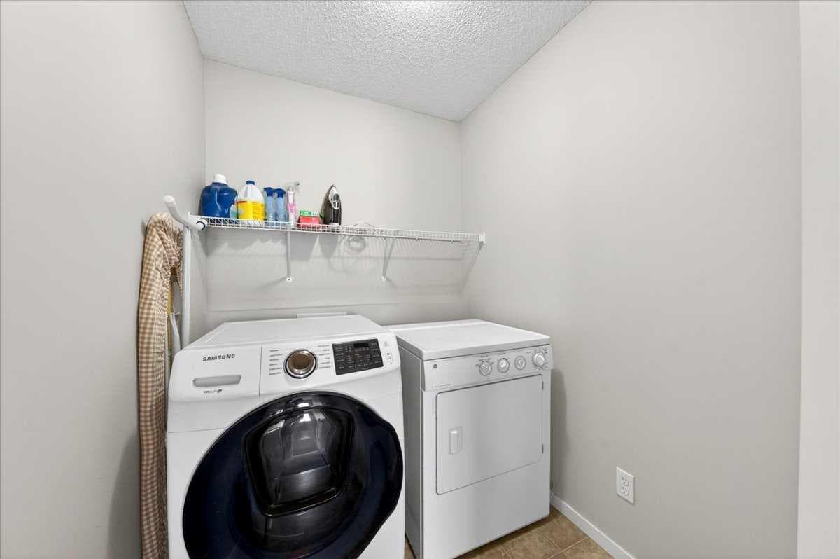 244 Silverado Range View SW
