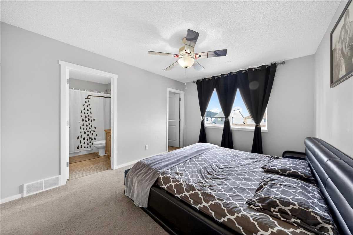 244 Silverado Range View SW