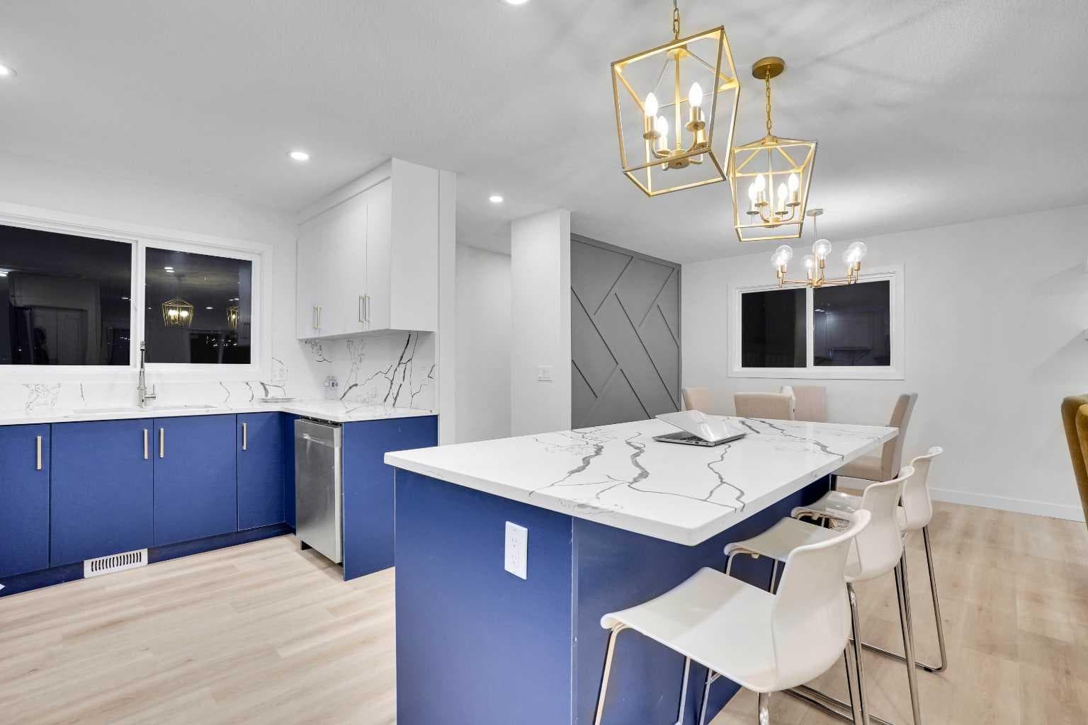 52 Franklin Drive SE