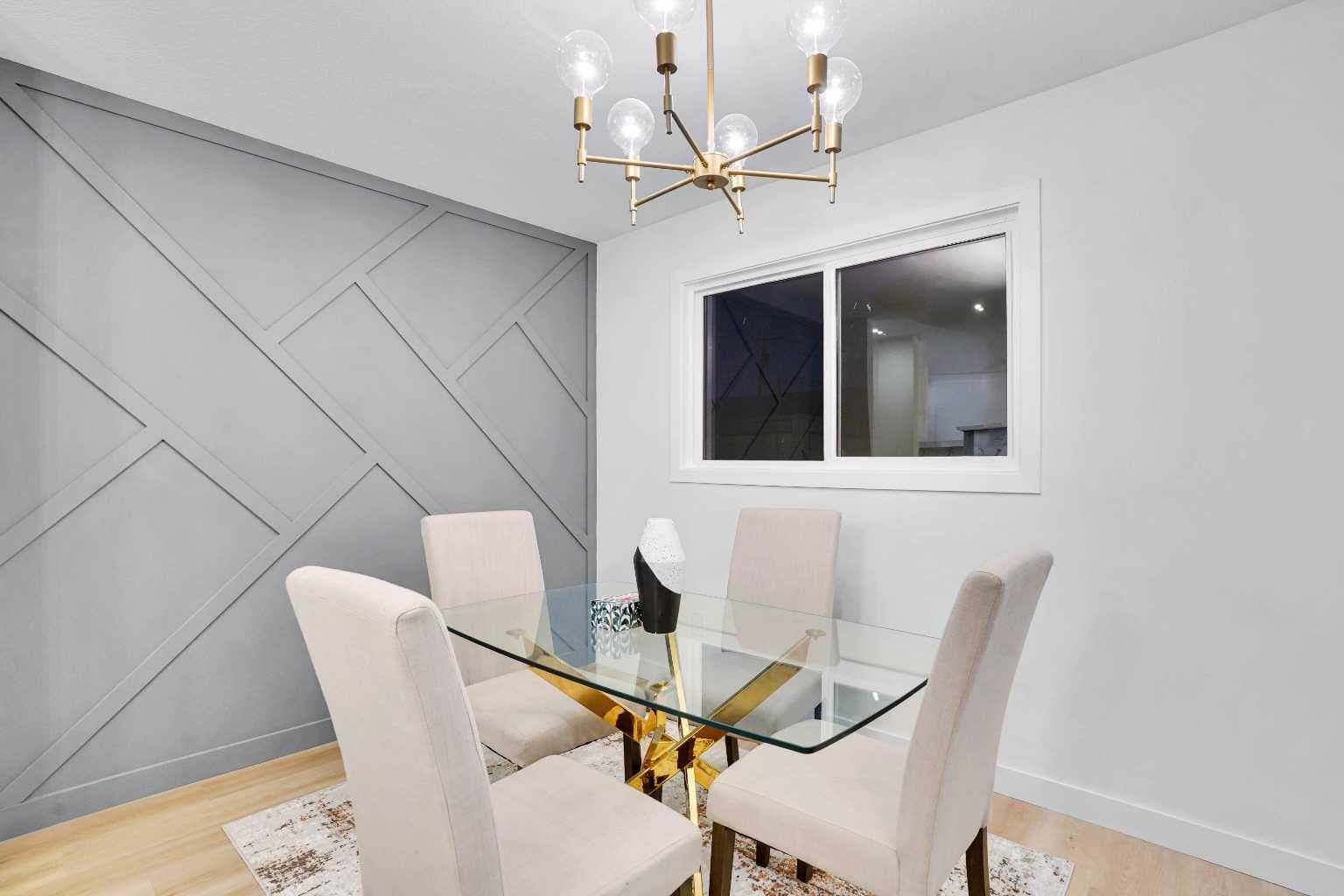 52 Franklin Drive SE