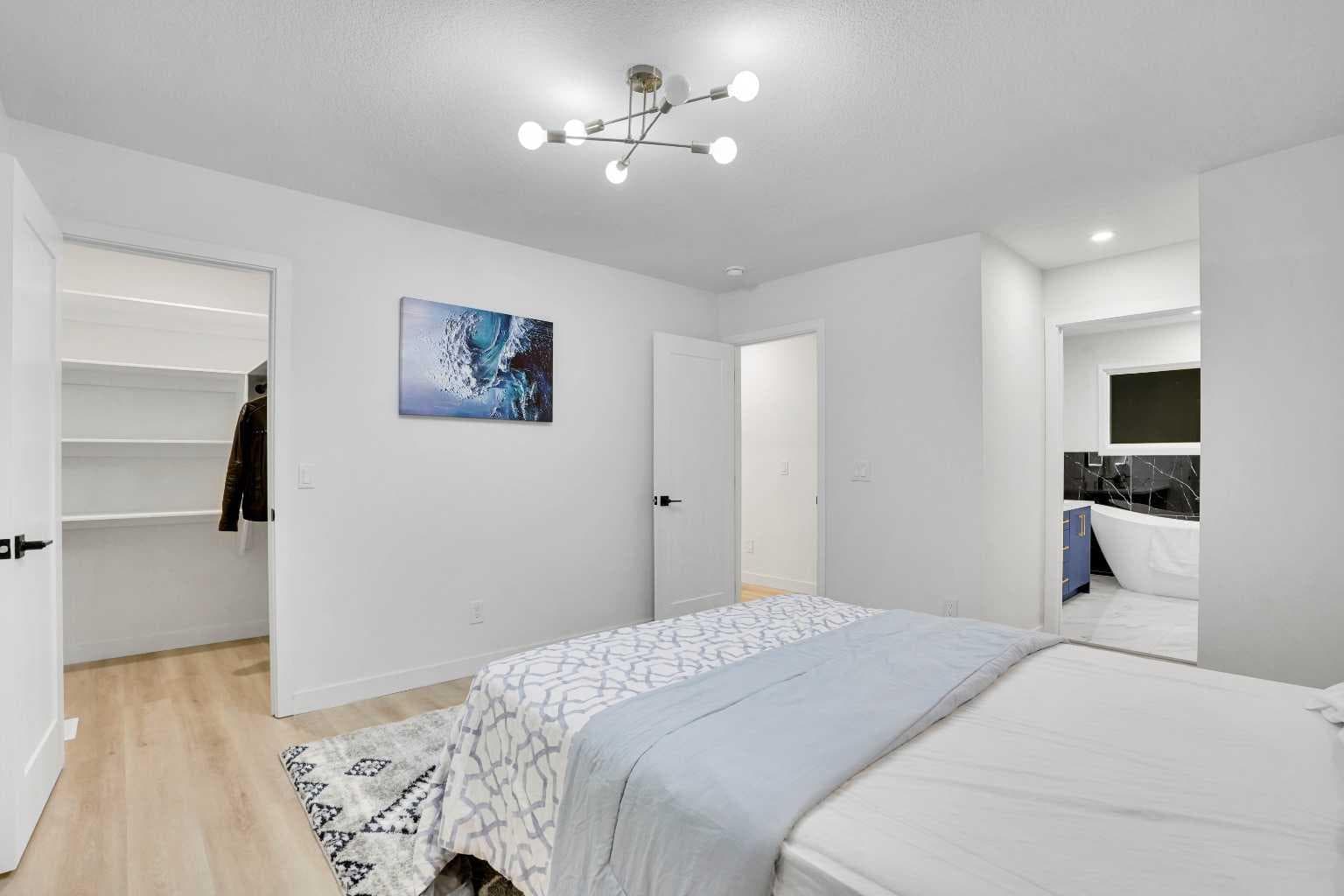 52 Franklin Drive SE