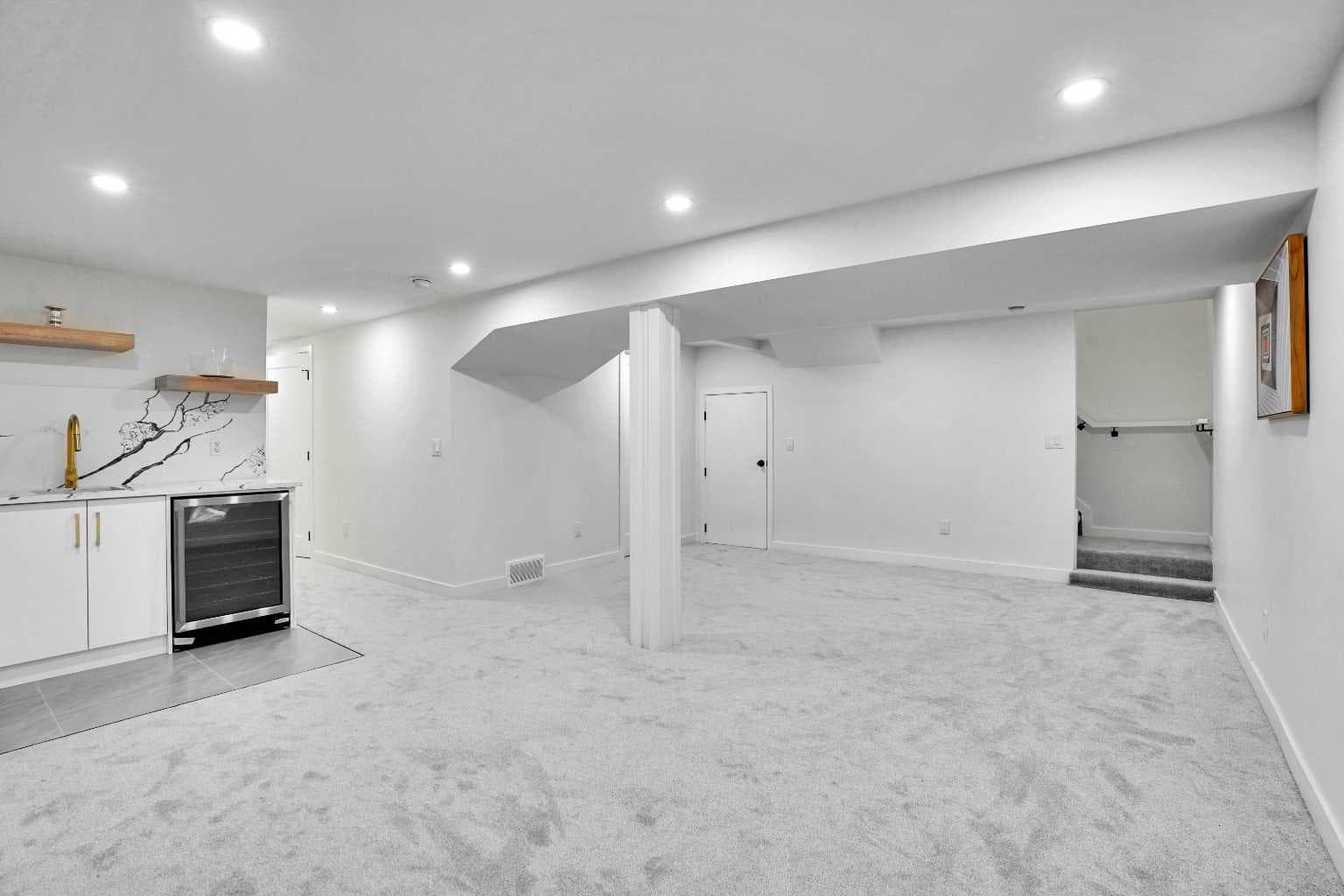 52 Franklin Drive SE