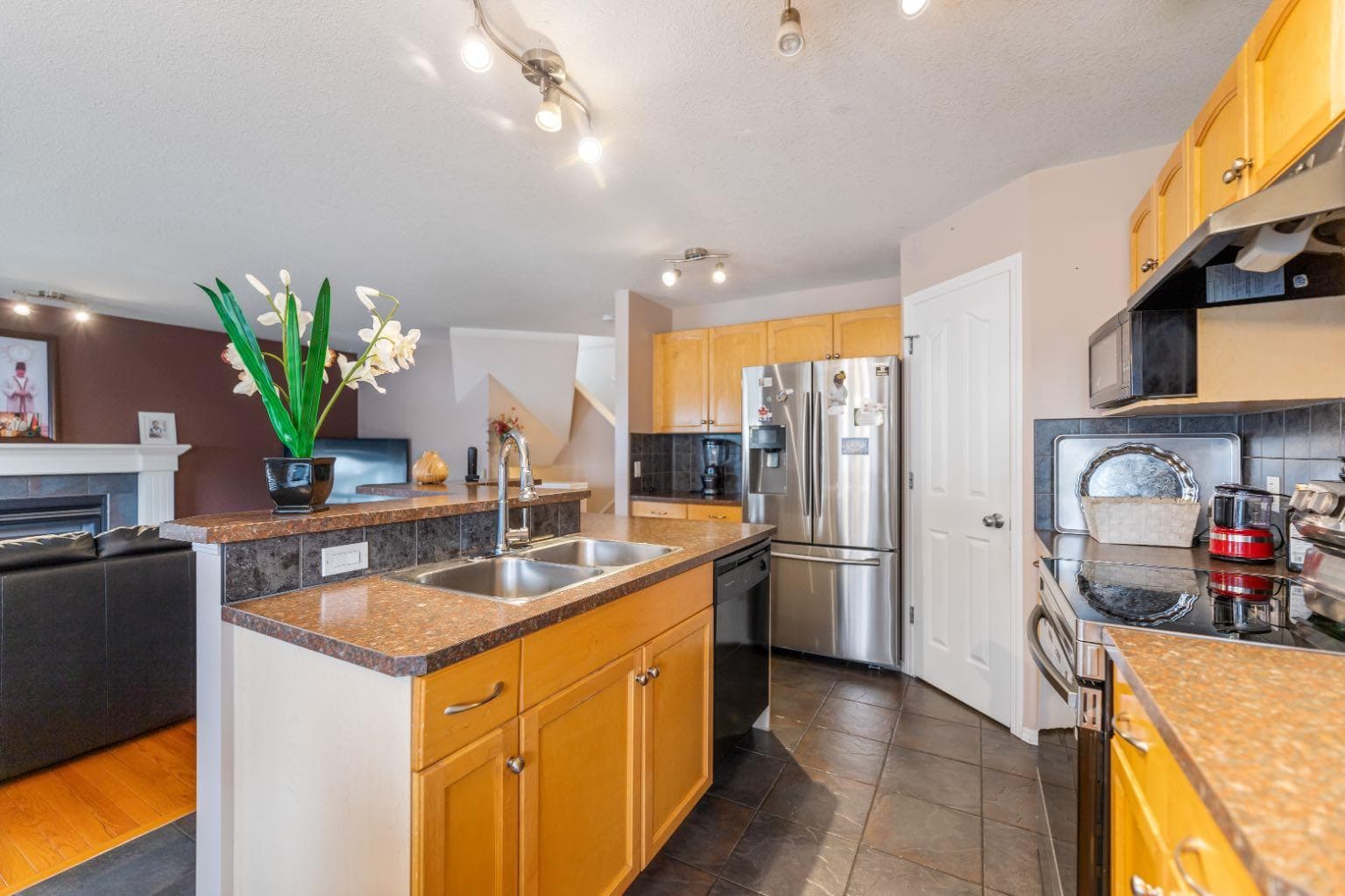 20 Saddlecrest Terrace NE