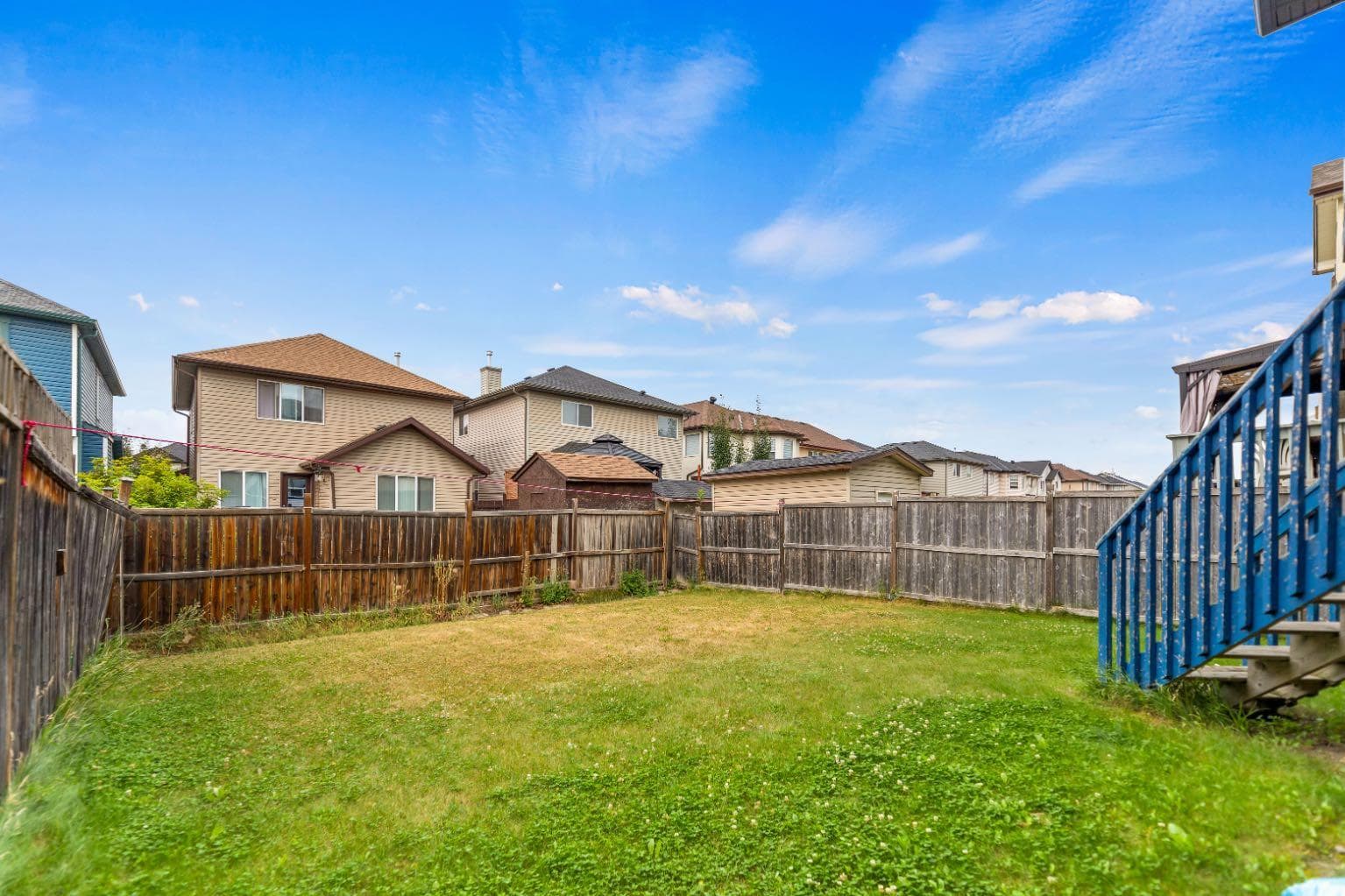 20 Saddlecrest Terrace NE