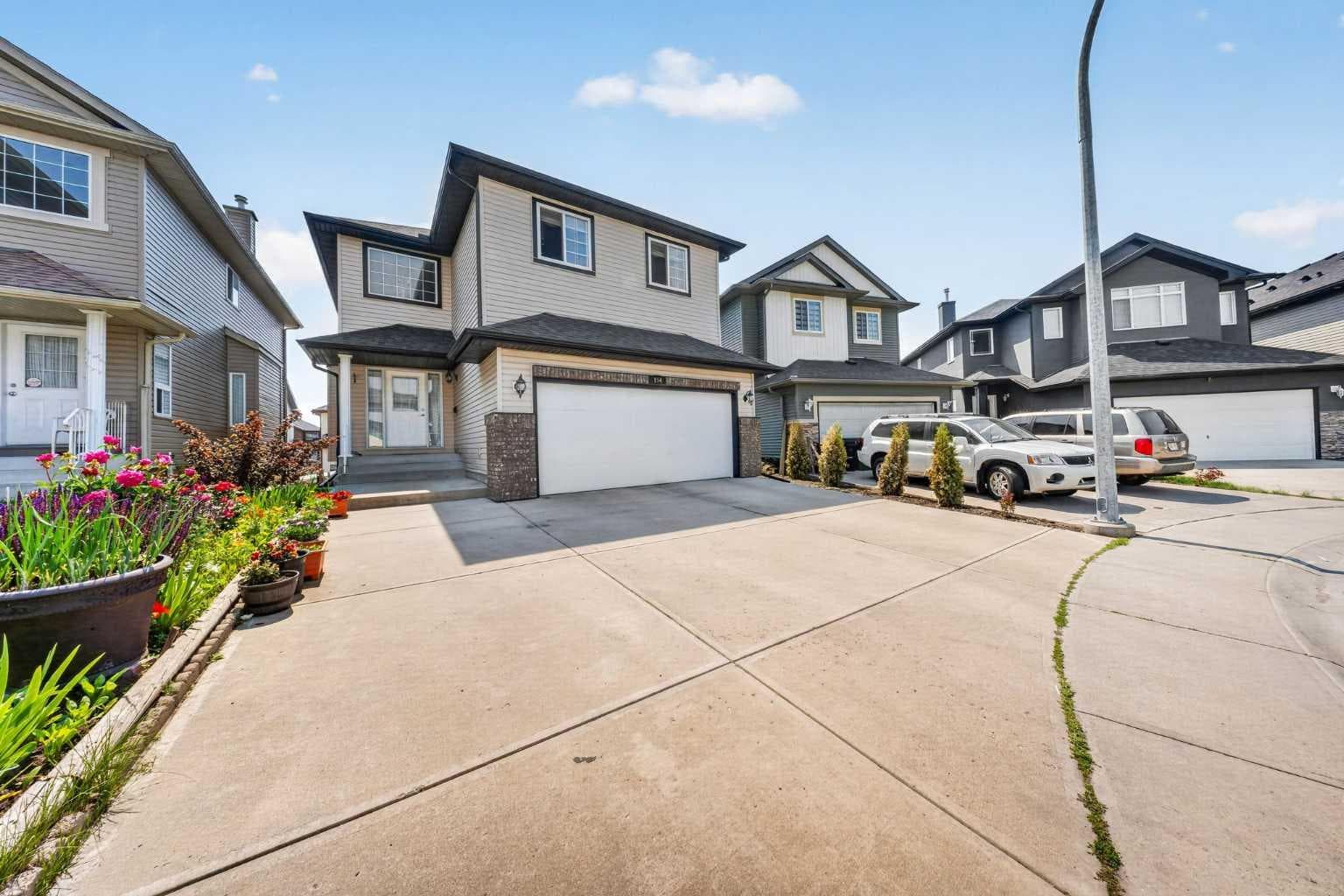 154 Saddleland Close NE