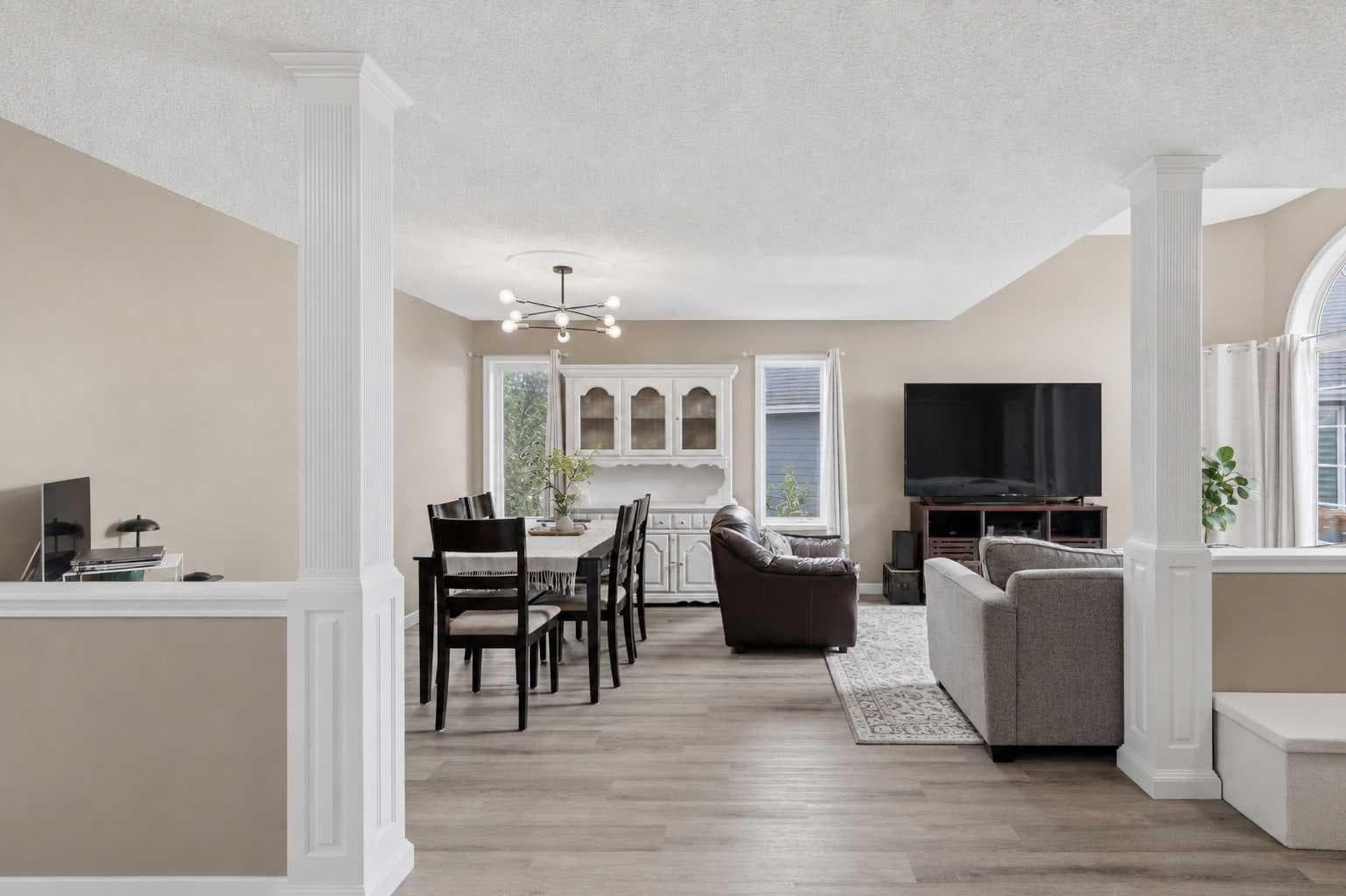 122 Sceptre Close NW