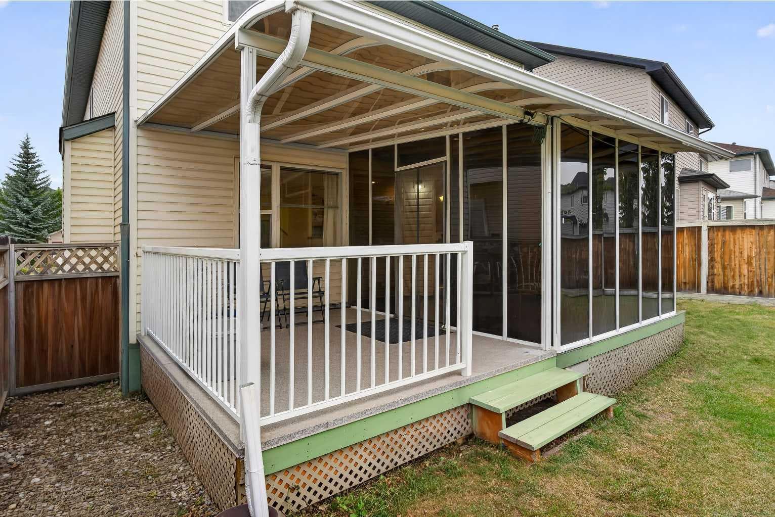 45 Arbour Crest Terrace NW