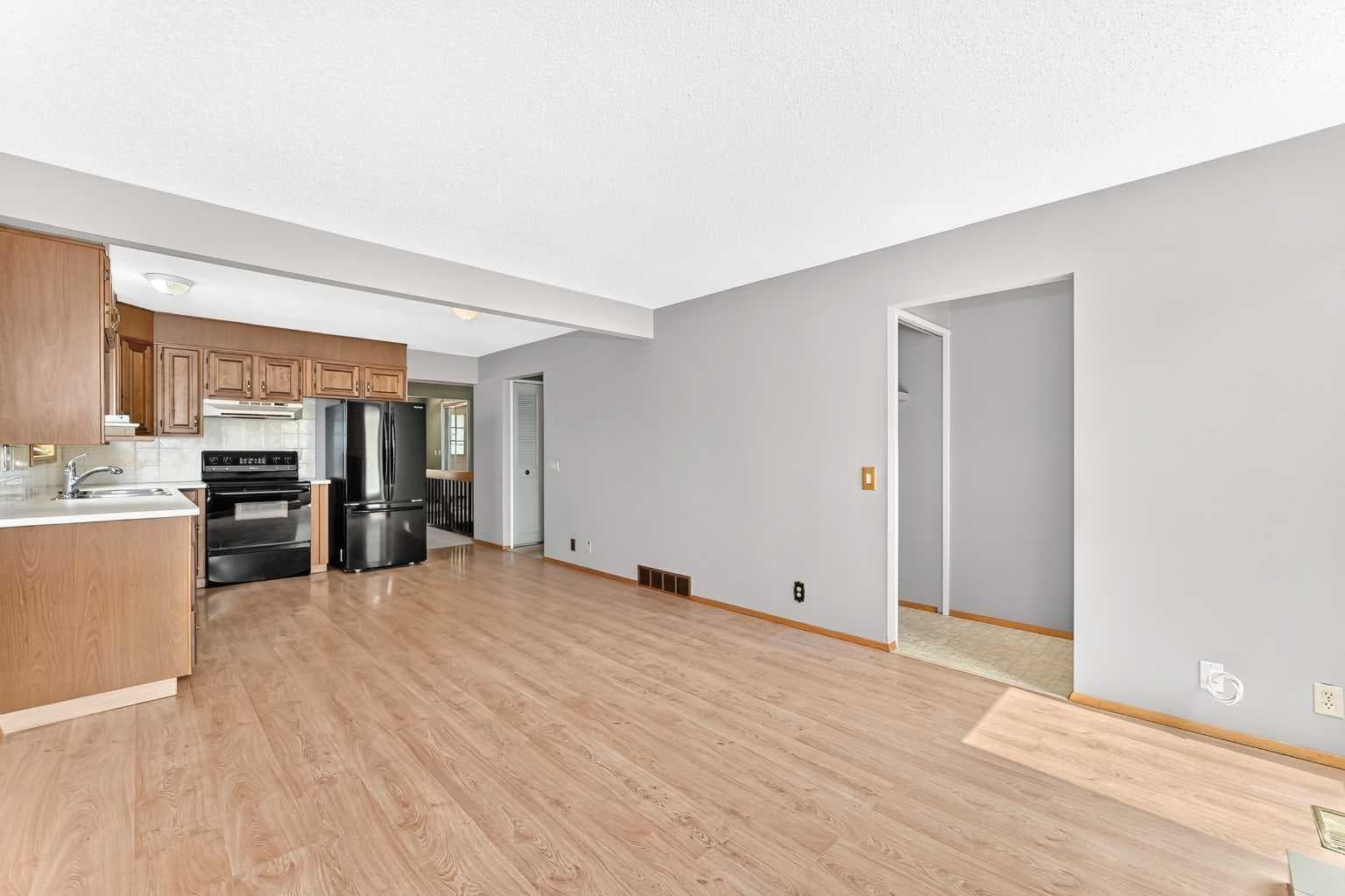 128 Erin Woods Drive SE