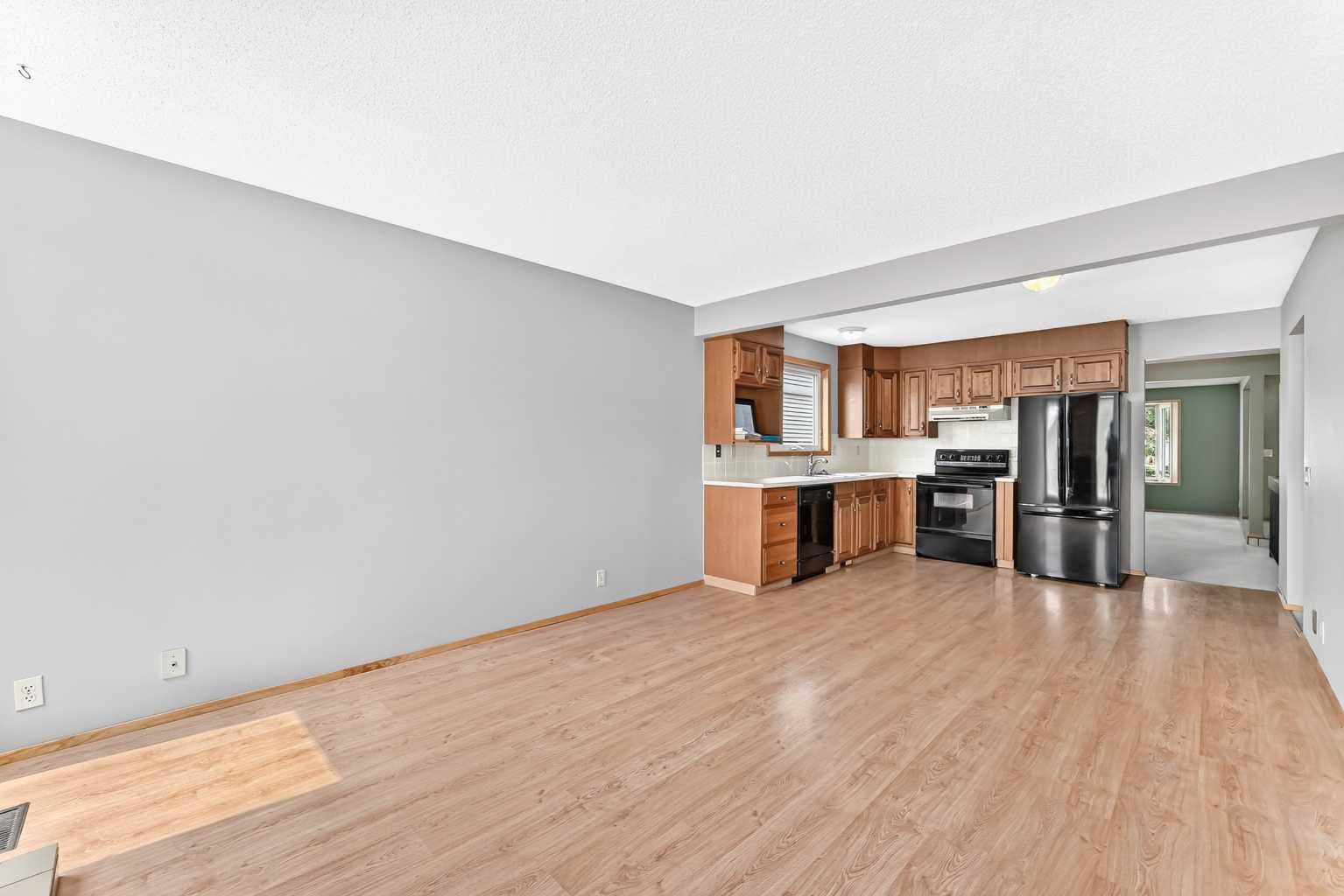 128 Erin Woods Drive SE