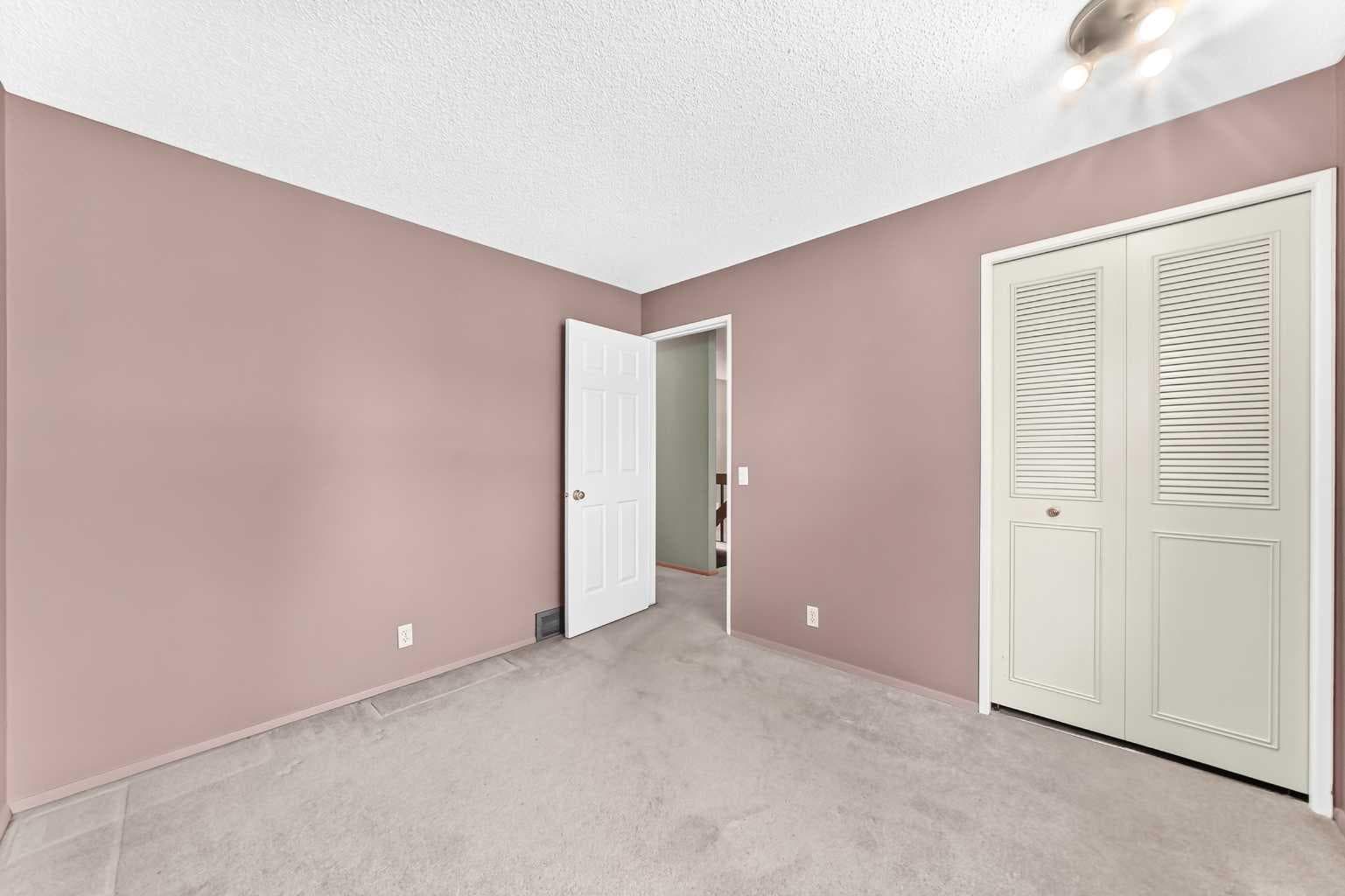 128 Erin Woods Drive SE
