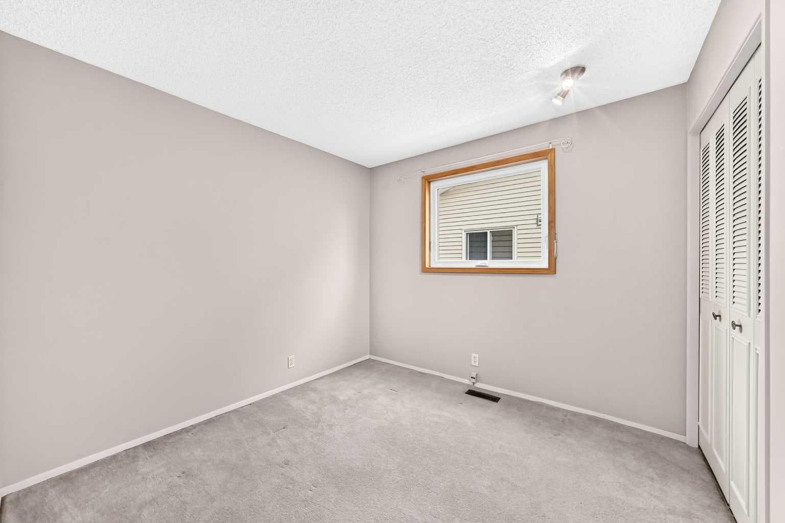128 Erin Woods Drive SE