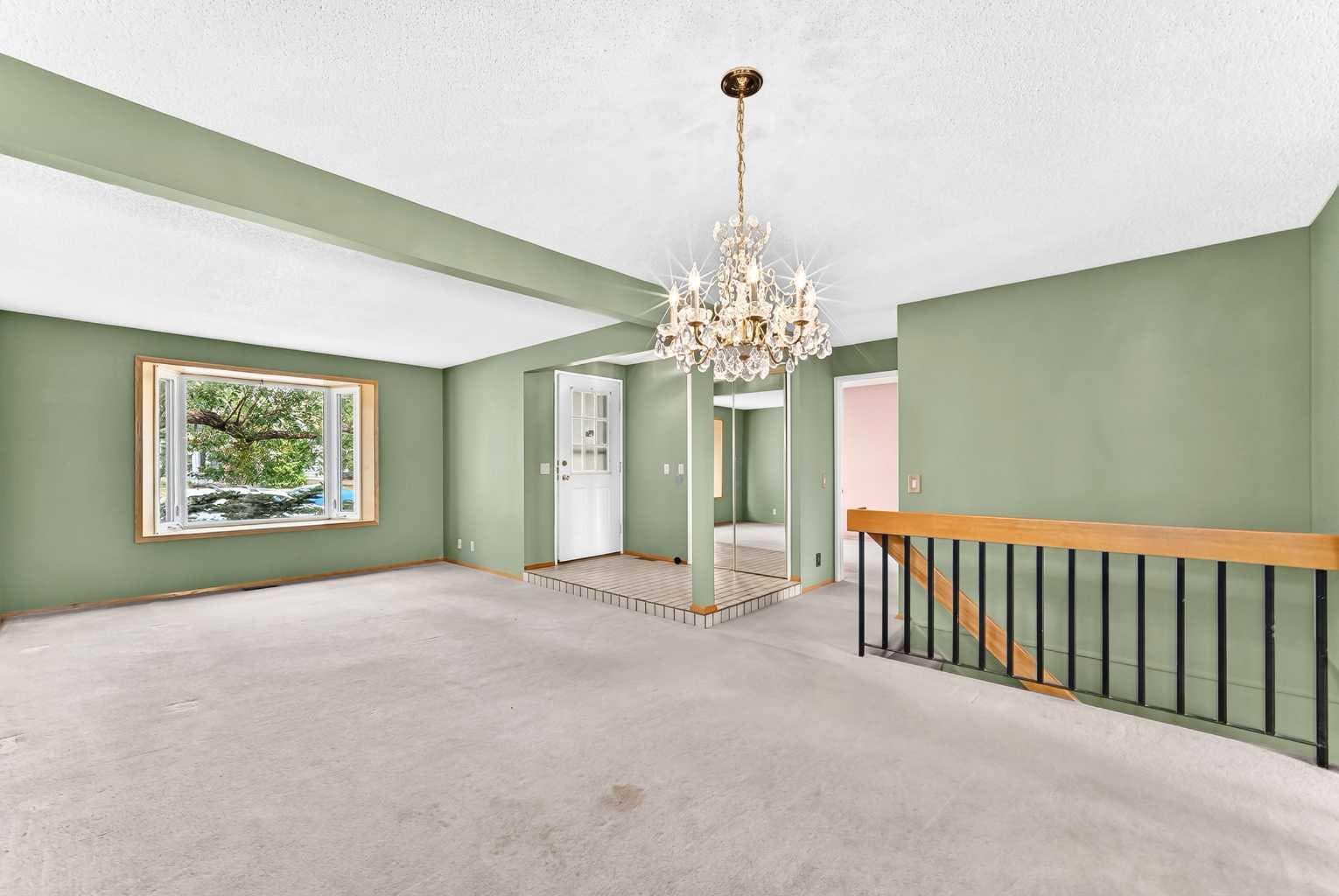 128 Erin Woods Drive SE