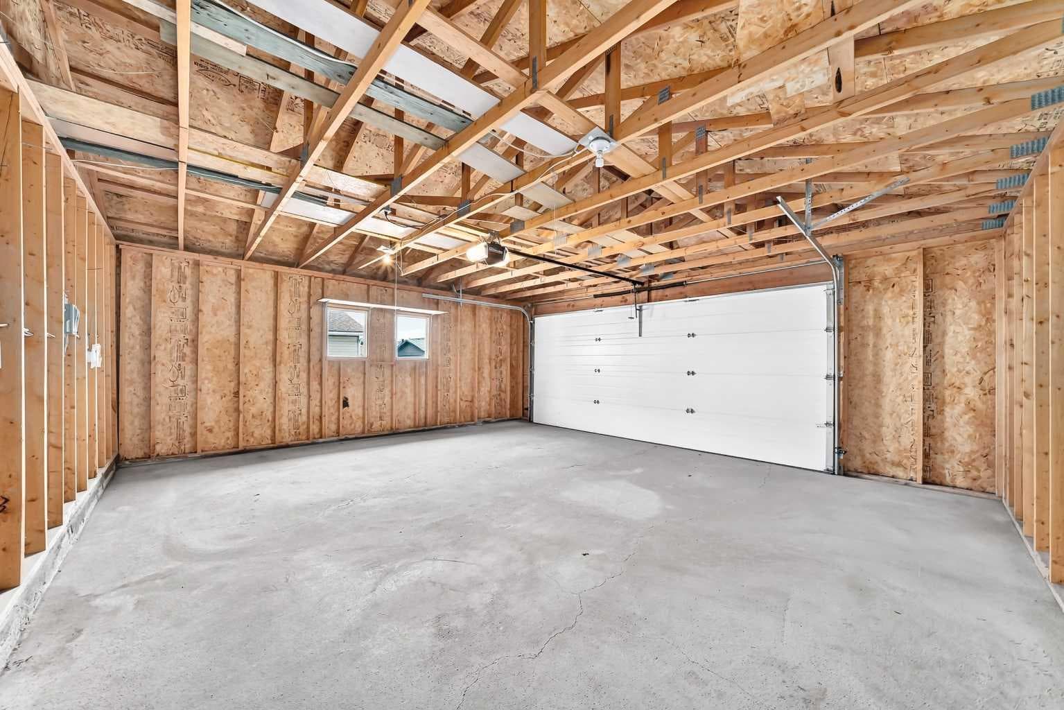 128 Erin Woods Drive SE