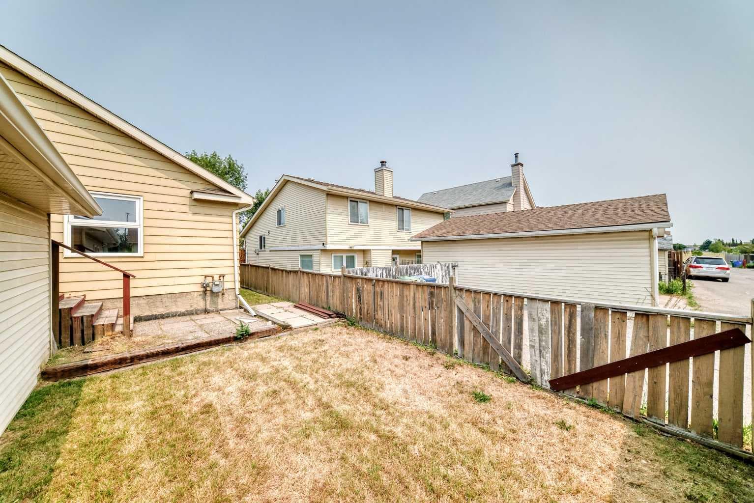 128 Erin Woods Drive SE