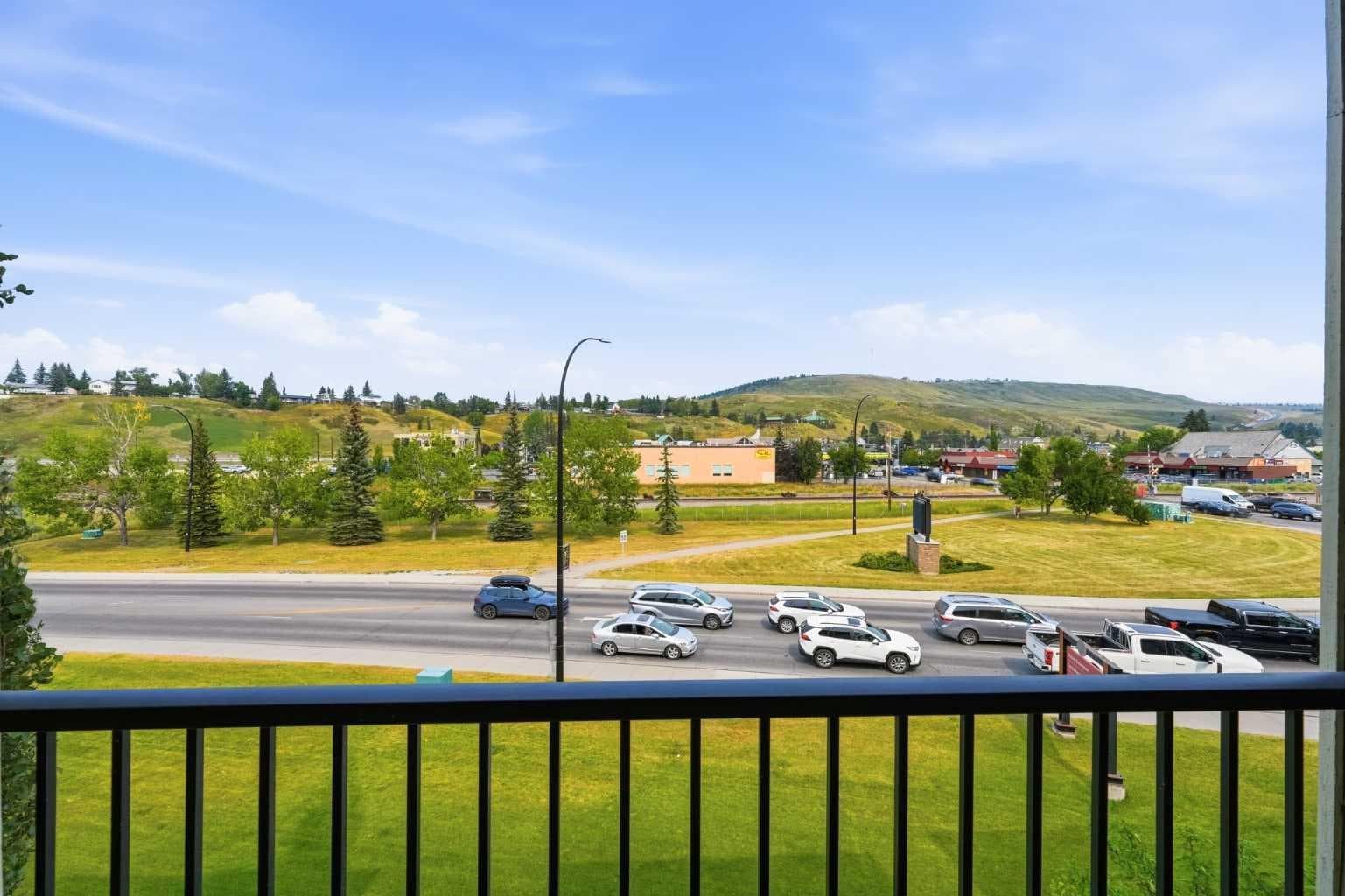 1308, 625 Glenbow Drive 