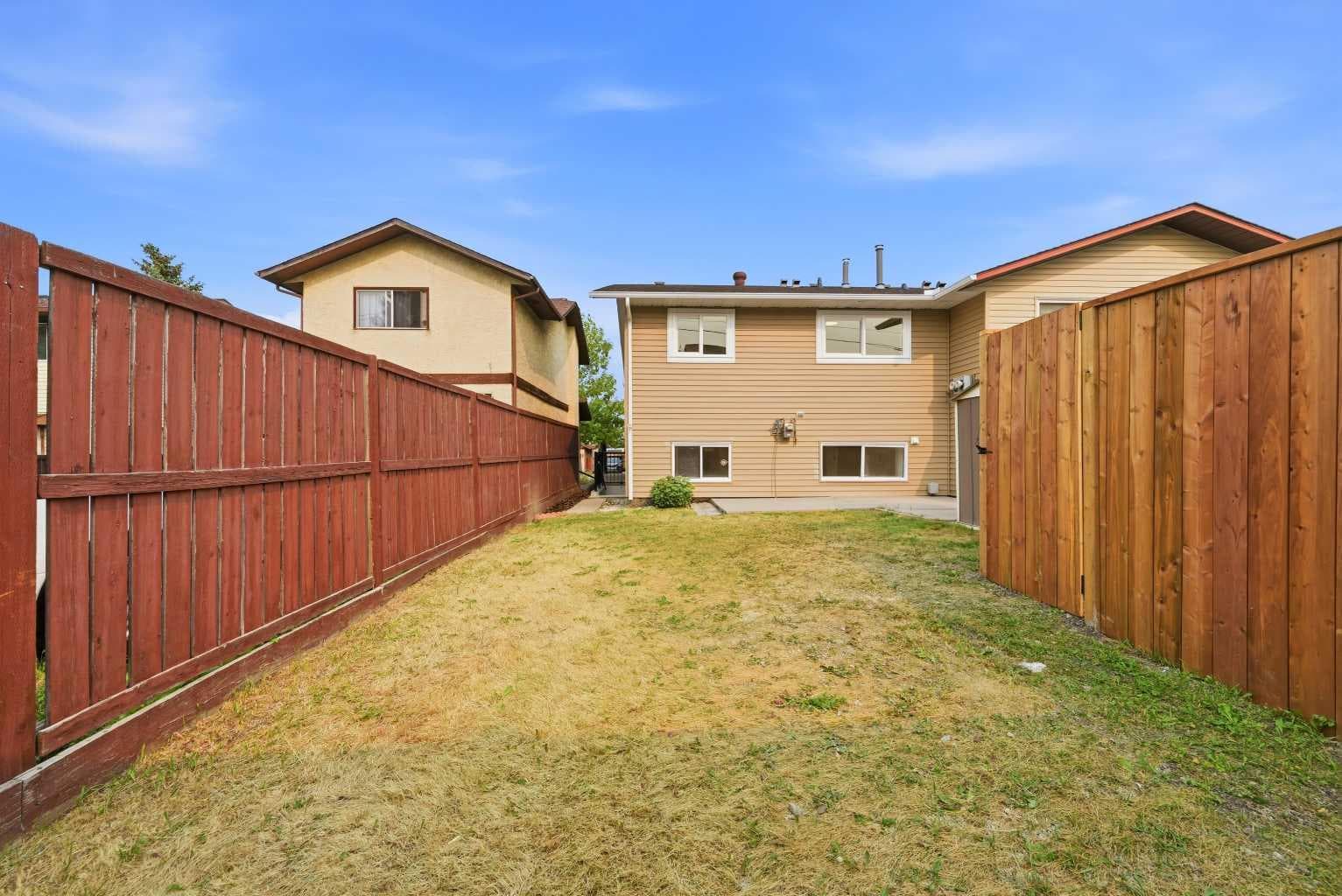 1387 Berkley Drive NW
