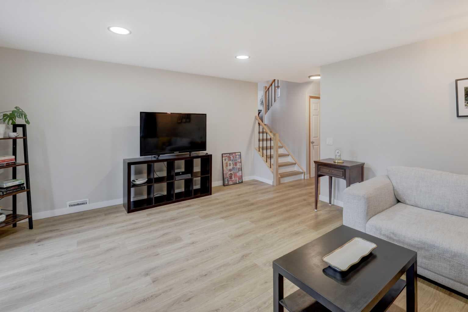 308 West Terrace Place 