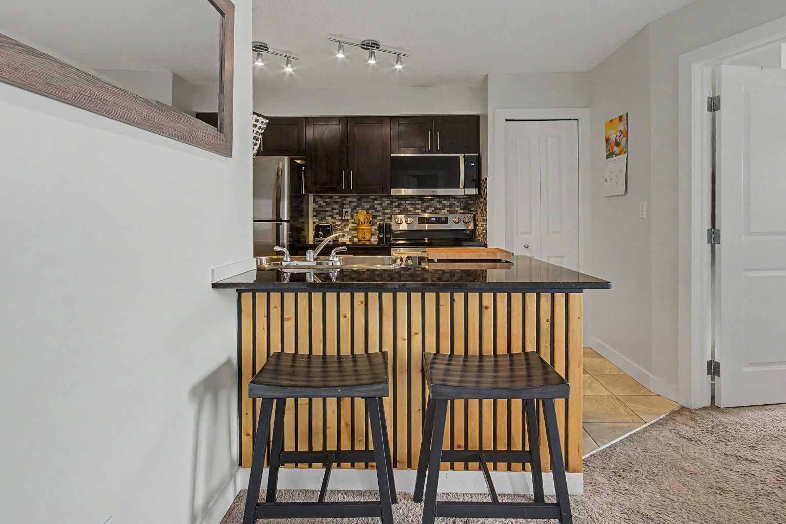 3407, 403 Mackenzie Way SW