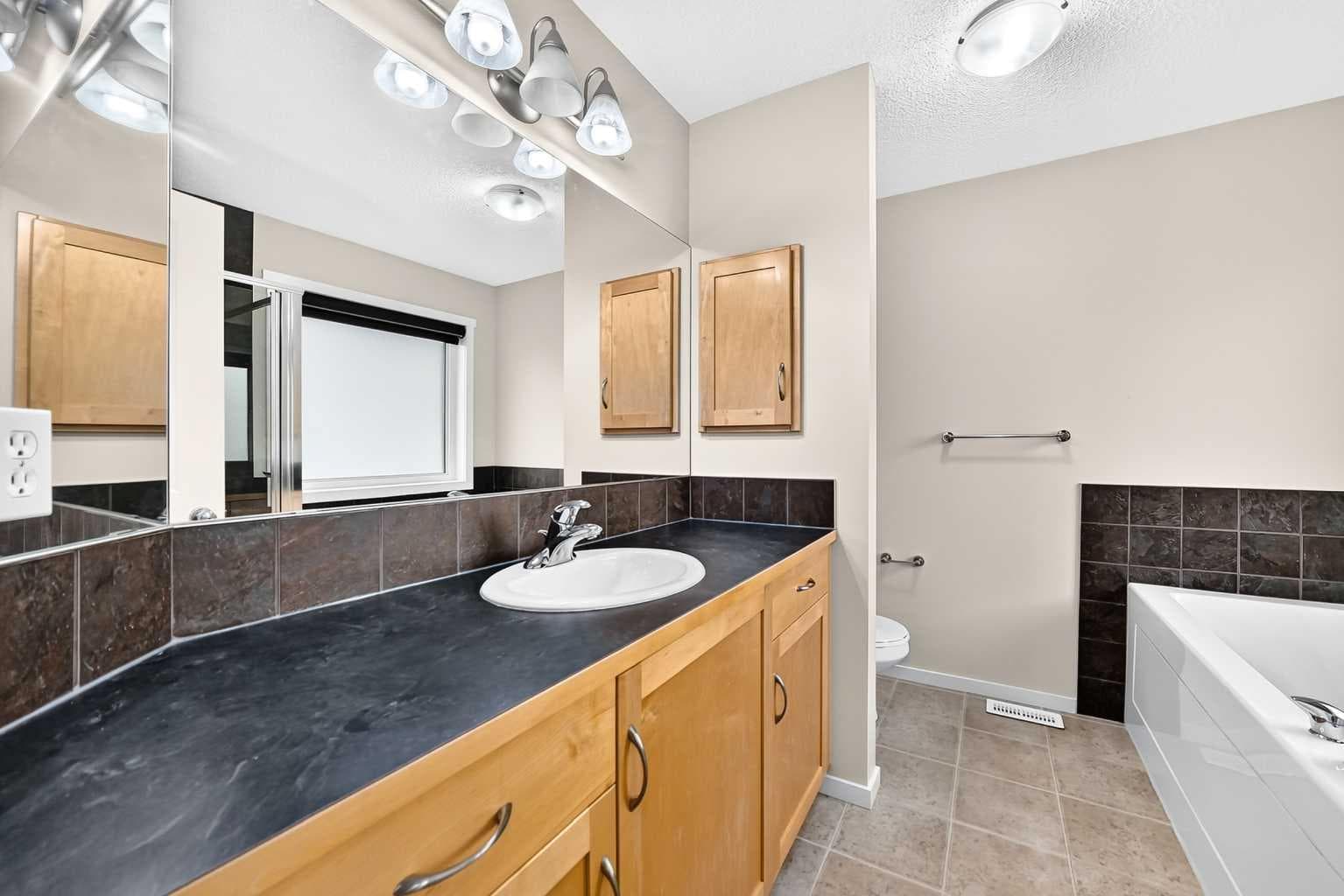 108 Sage Valley Drive NW
