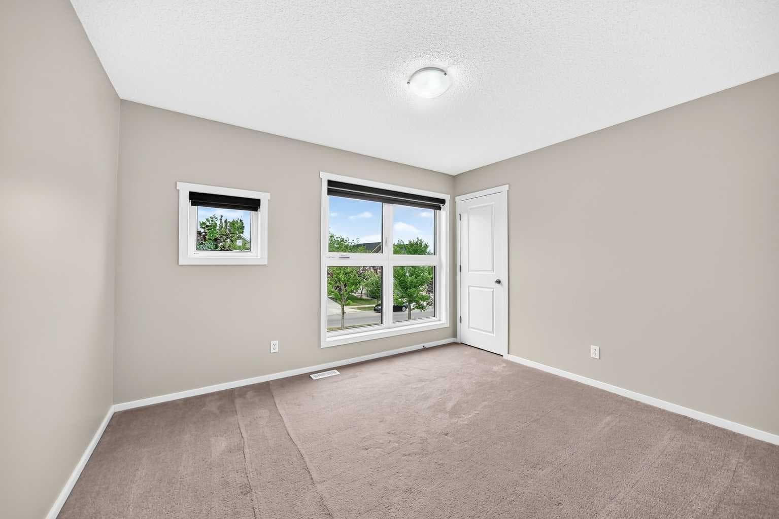 108 Sage Valley Drive NW