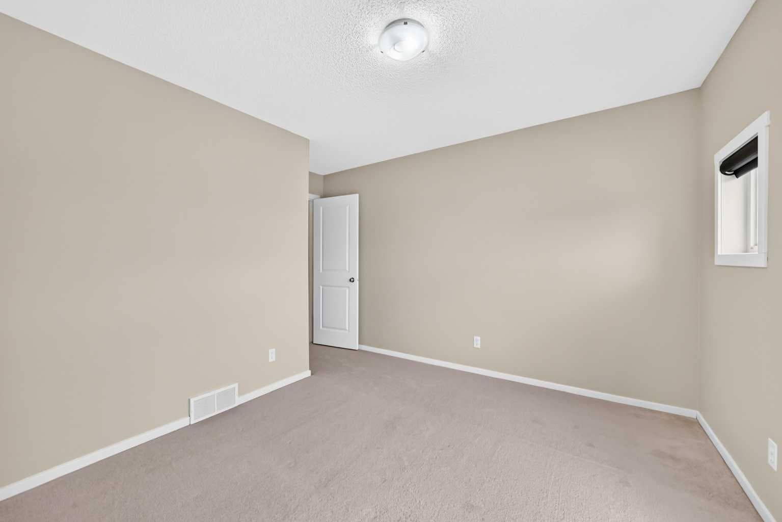 108 Sage Valley Drive NW