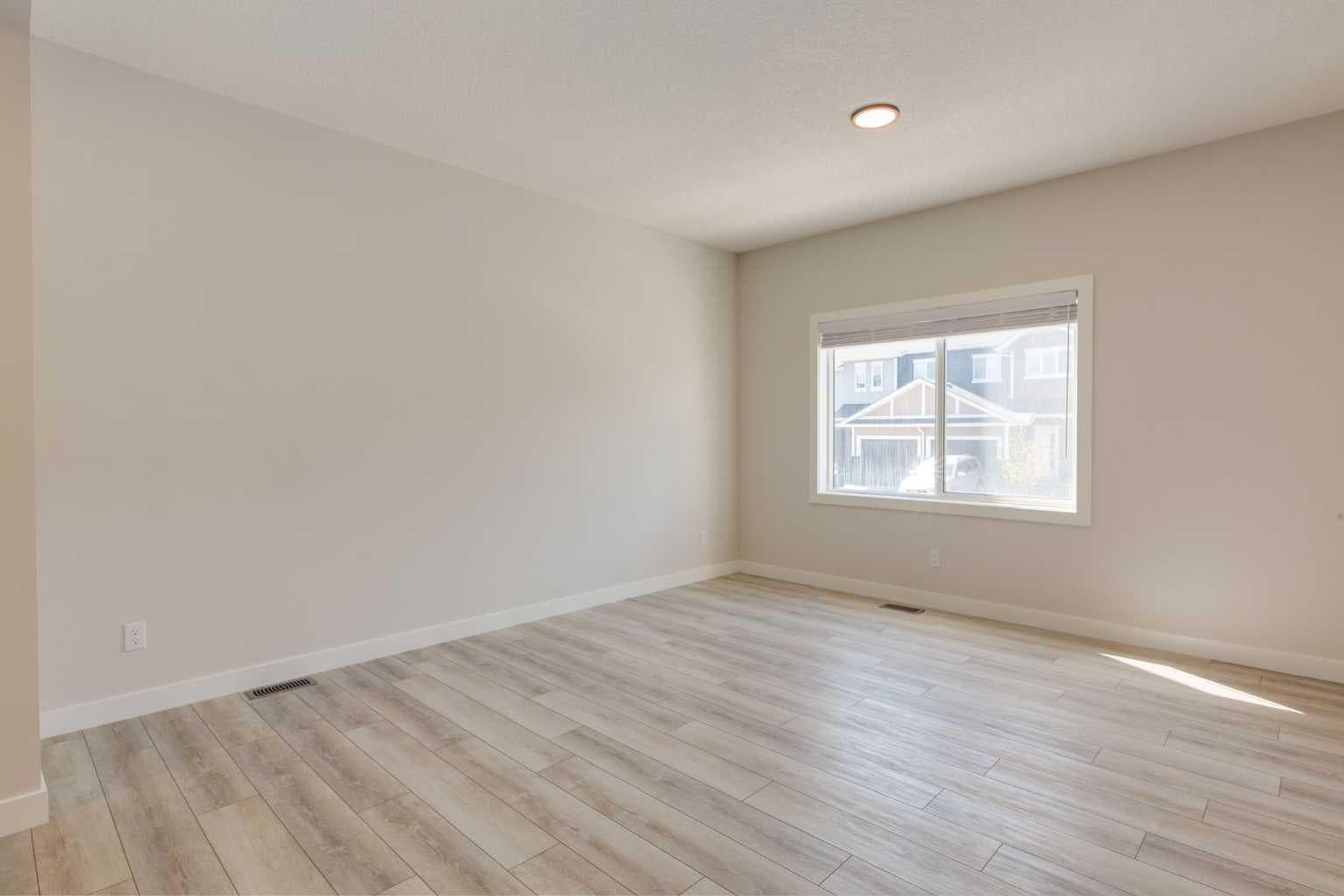 31 Tuscany Summit Square NW