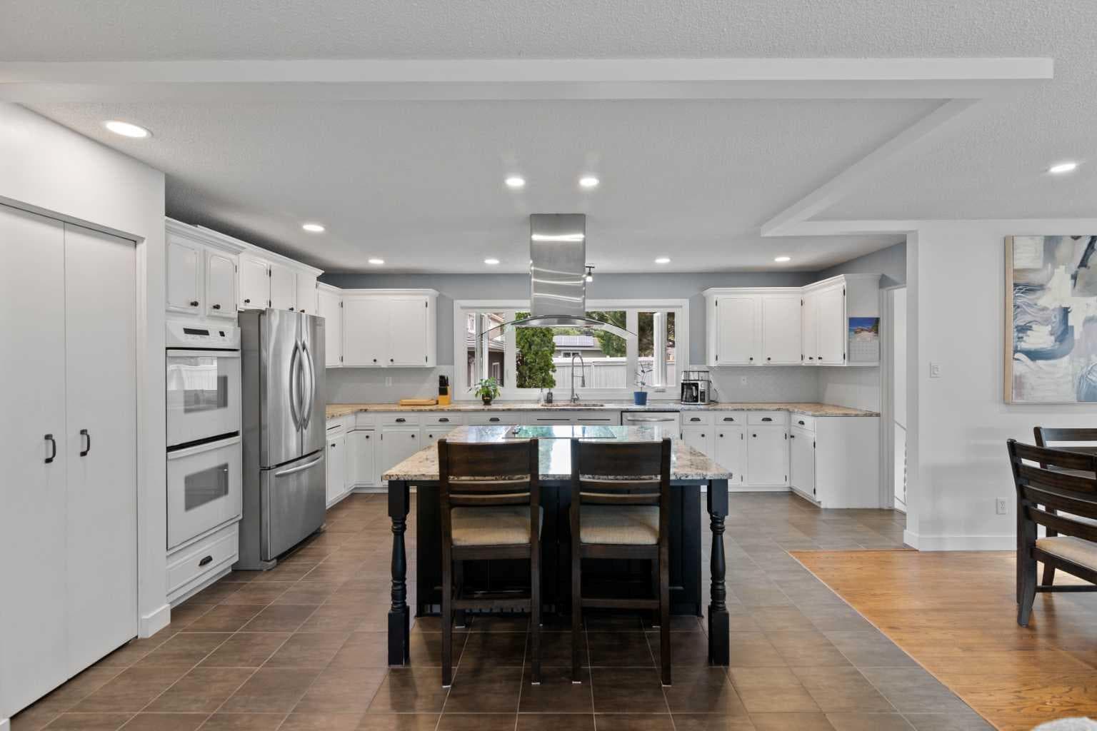20 Mapleburn Drive SE