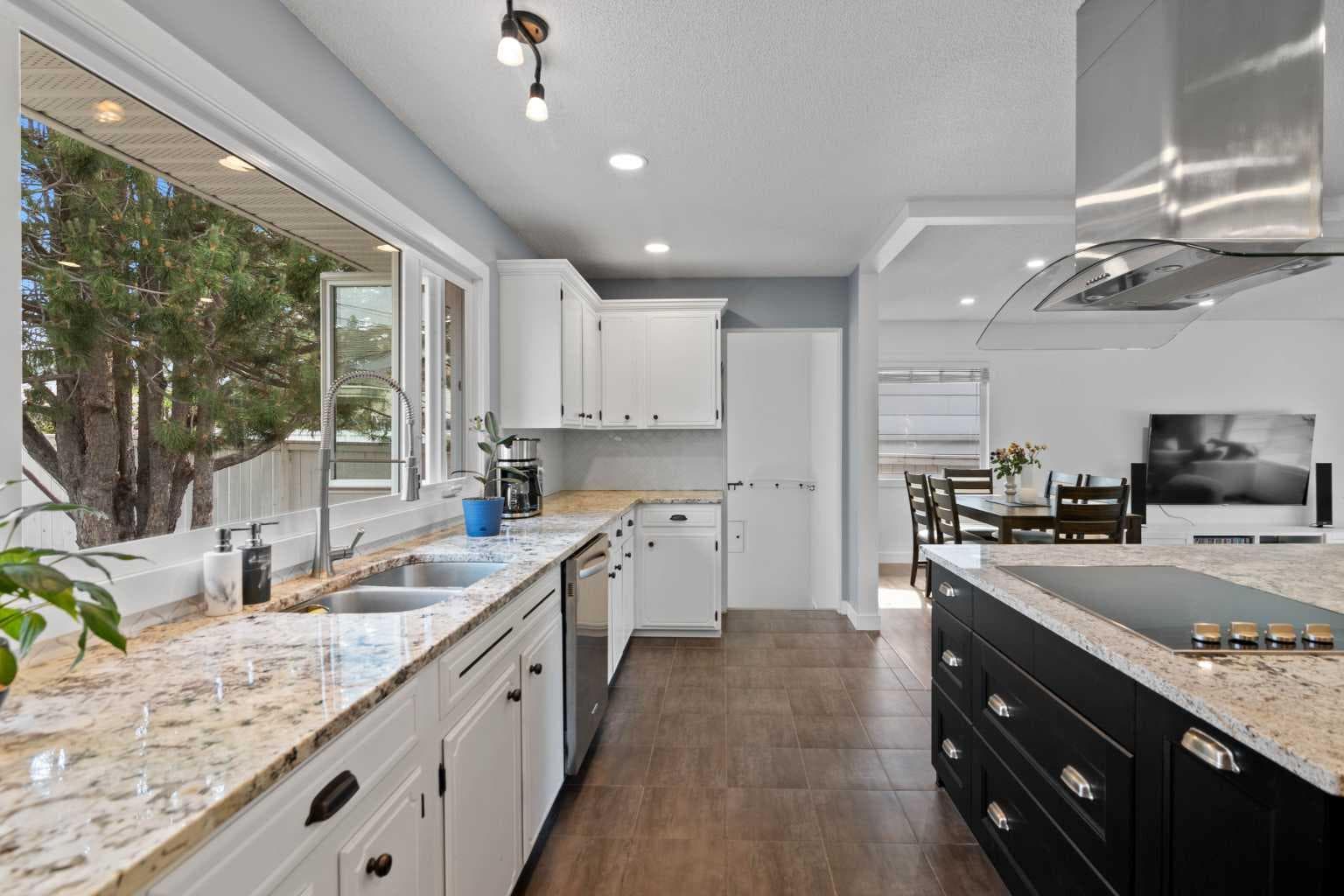 20 Mapleburn Drive SE