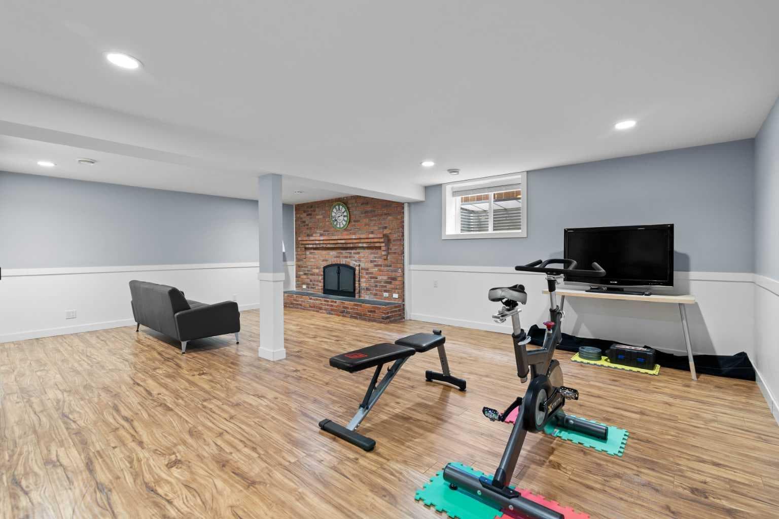 20 Mapleburn Drive SE