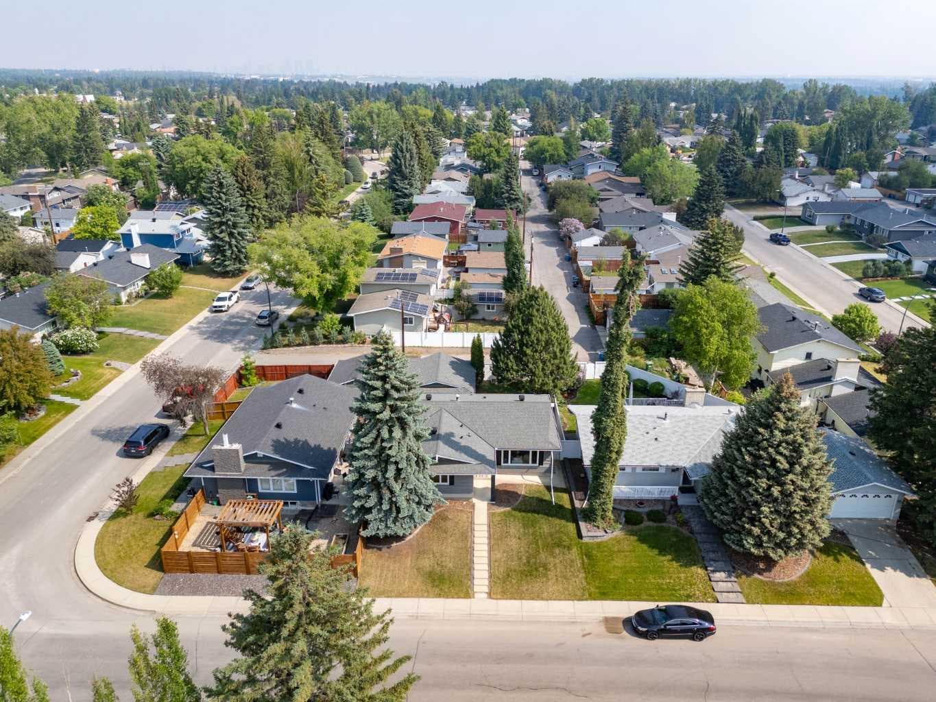 20 Mapleburn Drive SE