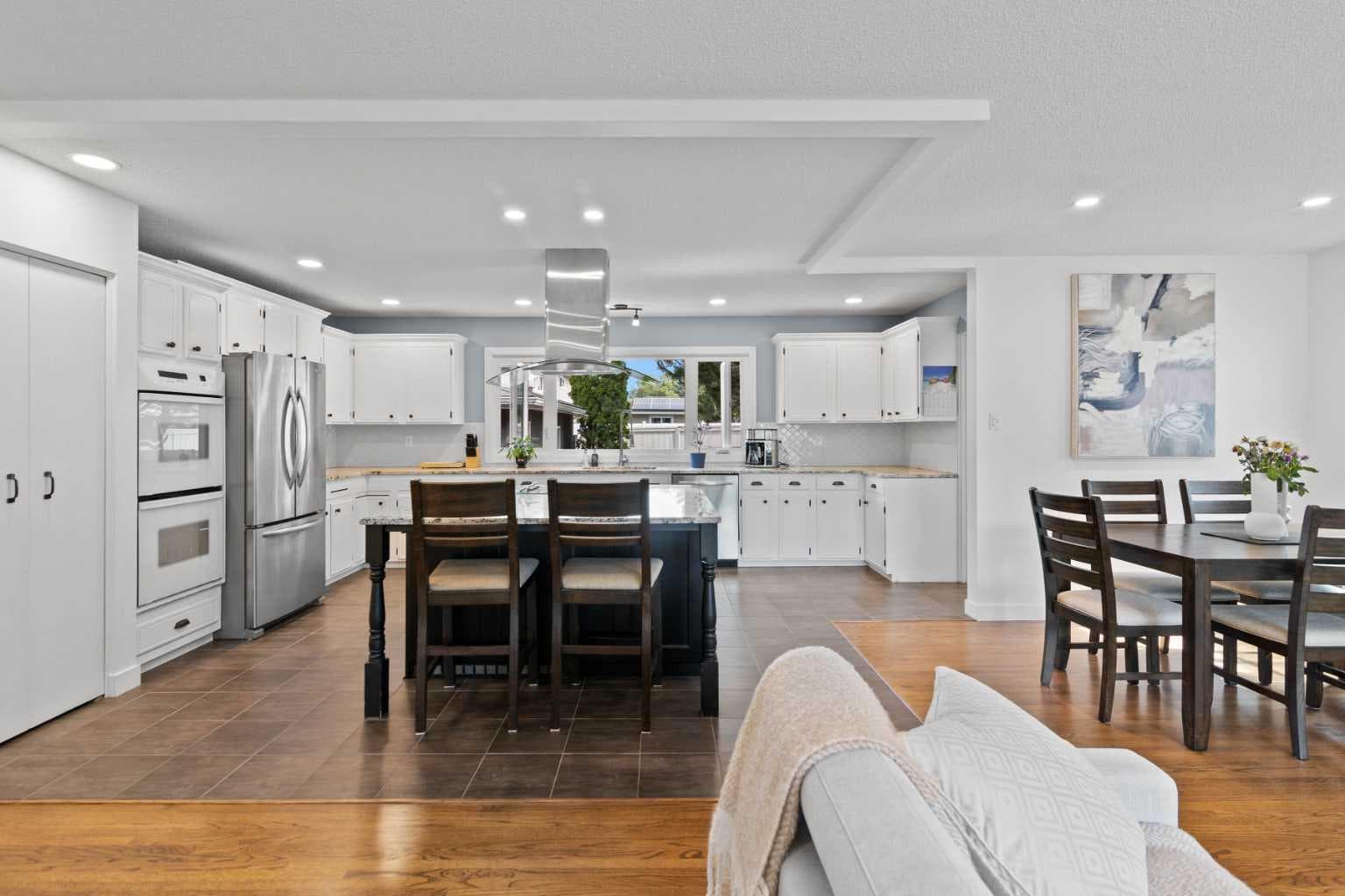 20 Mapleburn Drive SE