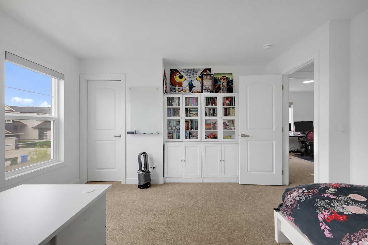 89 Amblehurst Gardens NW