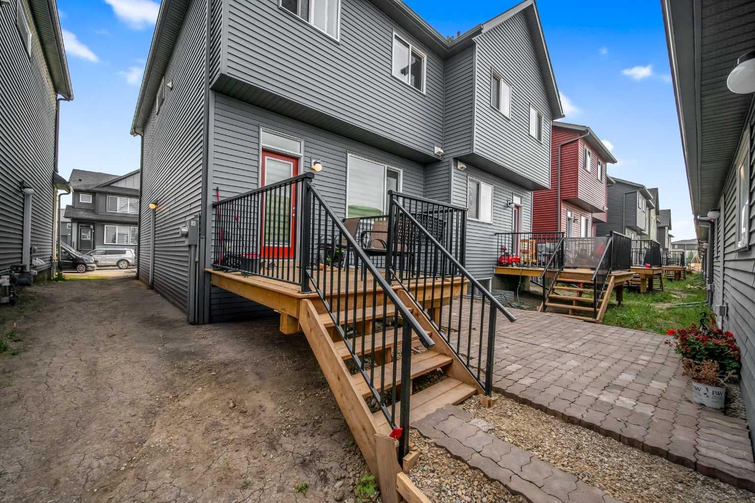 84 Savanna Place NE