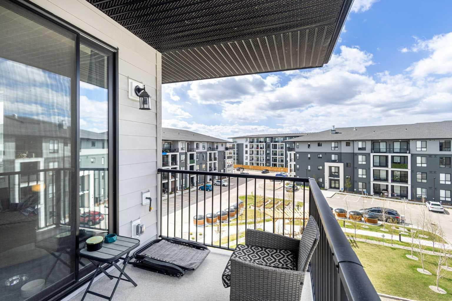 2401, 740 Legacy Village Road SE